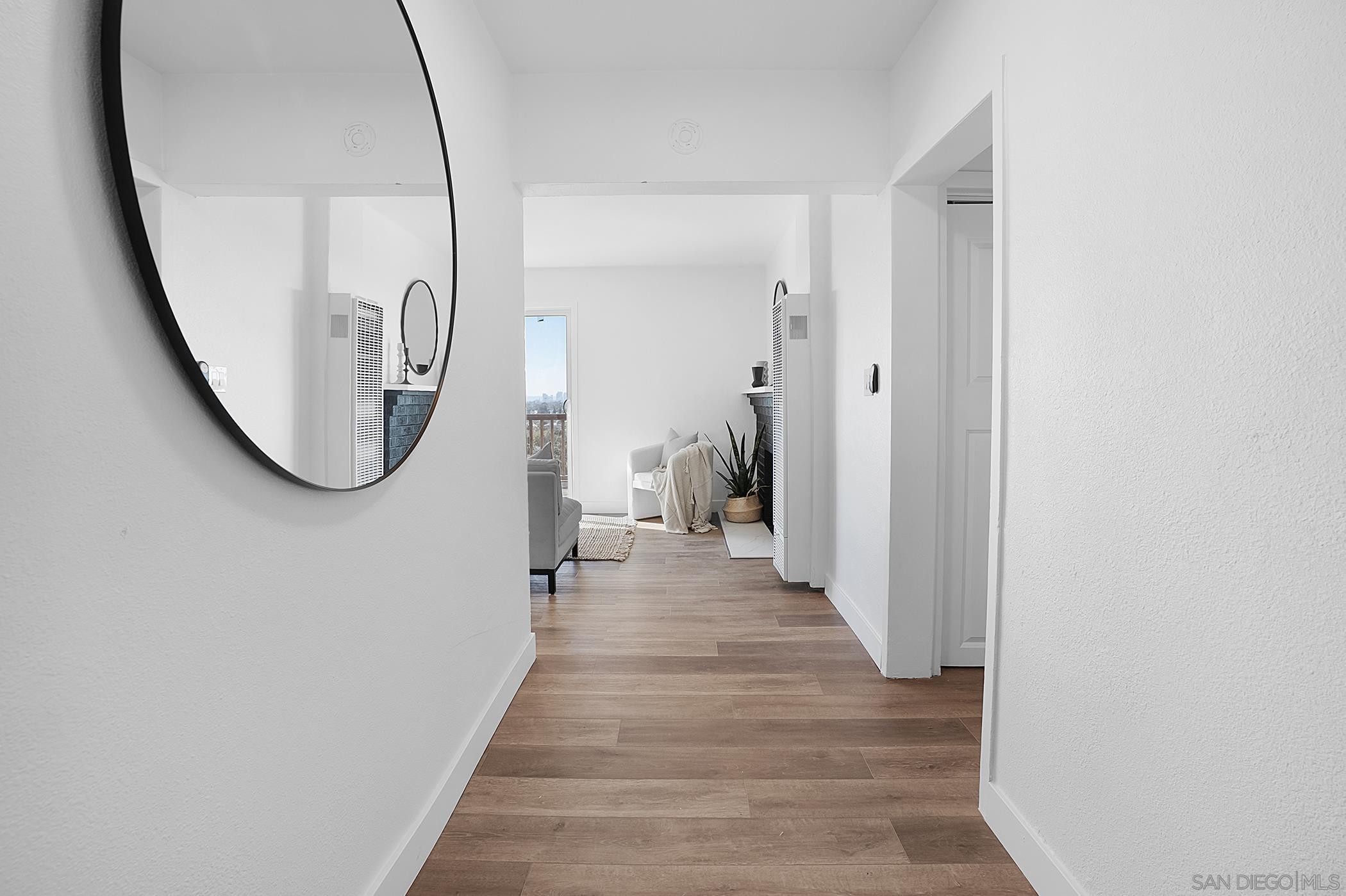 Detail Gallery Image 5 of 30 For San Onofre Ter, San Diego,  CA 92114 - 3 Beds | 2 Baths