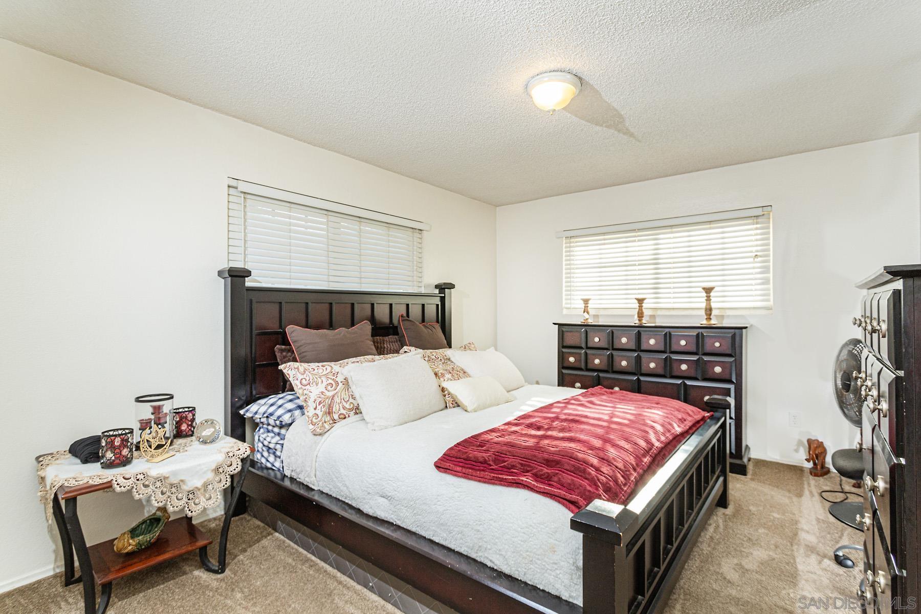 Detail Gallery Image 13 of 36 For 166  via De Laurencio, Chula Vista,  CA 91910 - 5 Beds | 3 Baths