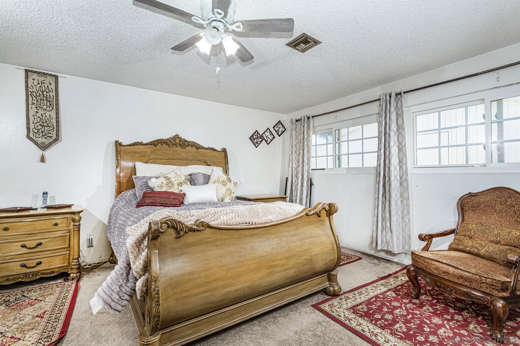 Detail Gallery Image 25 of 36 For 166  via De Laurencio, Chula Vista,  CA 91910 - 5 Beds | 3 Baths