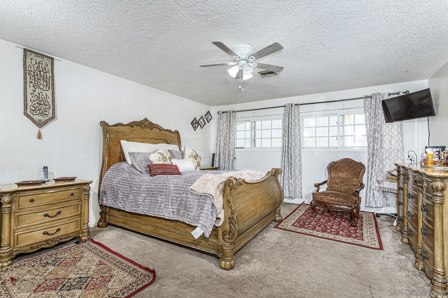 Detail Gallery Image 26 of 36 For 166  via De Laurencio, Chula Vista,  CA 91910 - 5 Beds | 3 Baths