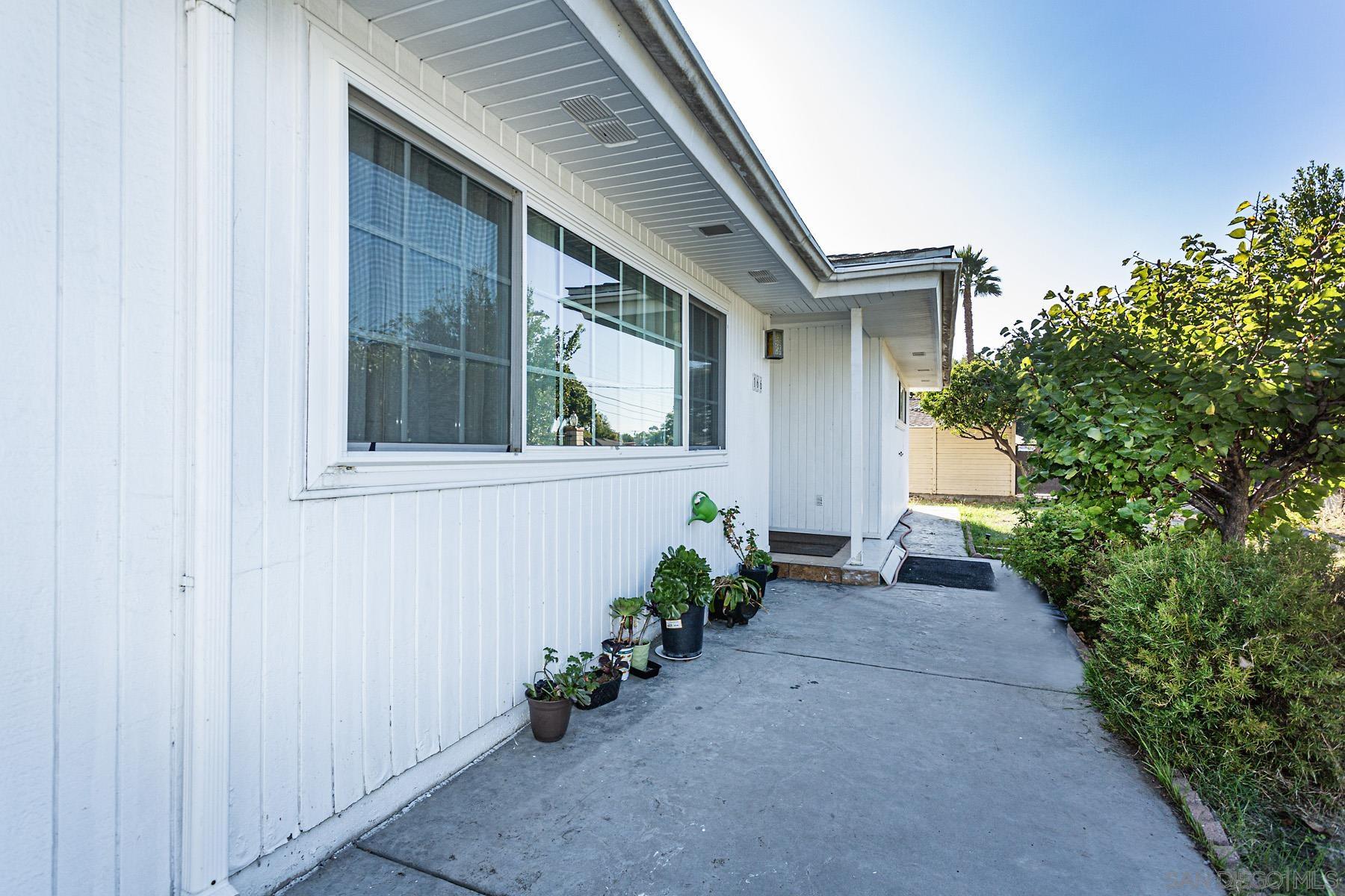 Detail Gallery Image 36 of 36 For 166  via De Laurencio, Chula Vista,  CA 91910 - 5 Beds | 3 Baths