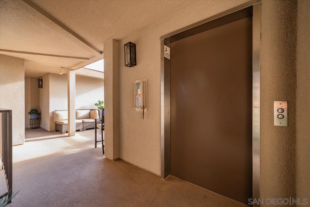 Detail Gallery Image 32 of 50 For 3130  Avenida De Portugal  #304,  San Diego,  CA 92106 - 2 Beds | 2 Baths