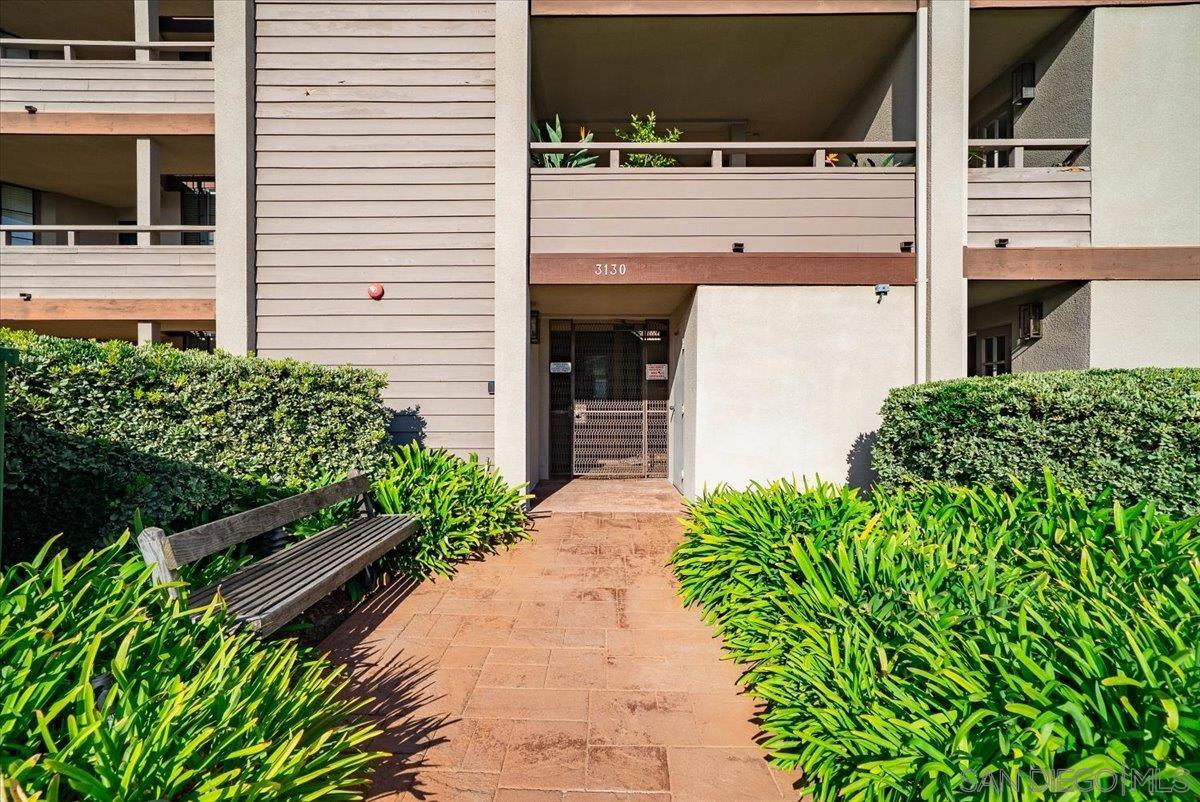 Detail Gallery Image 38 of 50 For 3130  Avenida De Portugal  #304,  San Diego,  CA 92106 - 2 Beds | 2 Baths