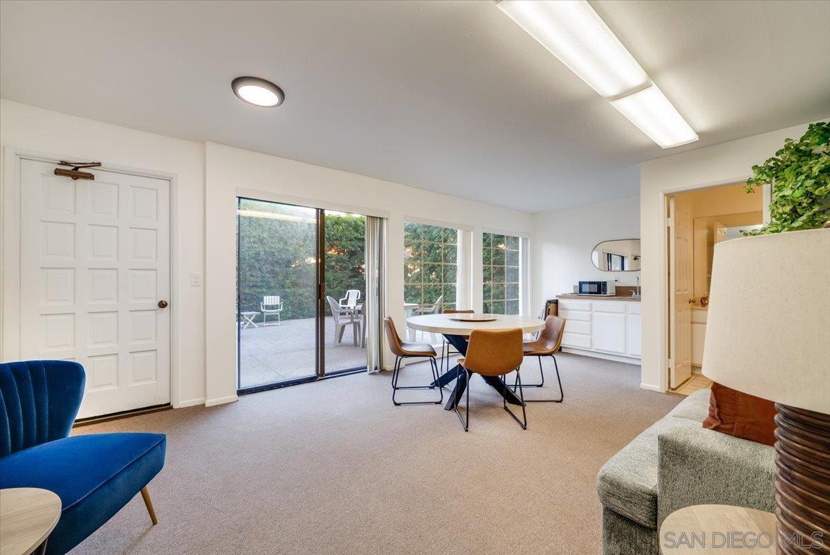 Detail Gallery Image 45 of 50 For 3130  Avenida De Portugal  #304,  San Diego,  CA 92106 - 2 Beds | 2 Baths