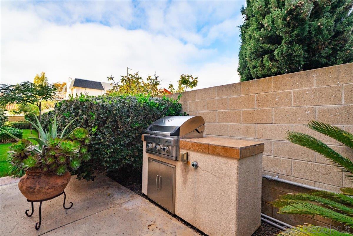 Detail Gallery Image 50 of 50 For 3130  Avenida De Portugal  #304,  San Diego,  CA 92106 - 2 Beds | 2 Baths