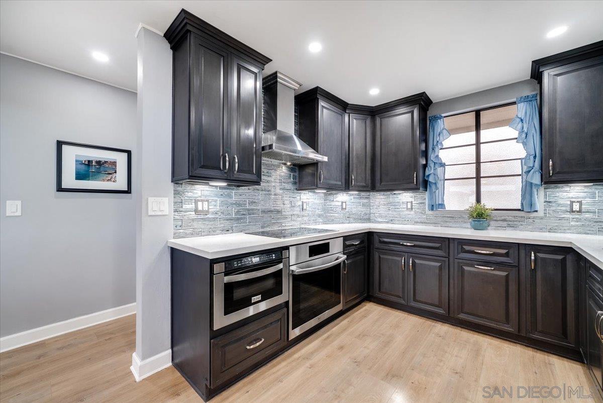 Detail Gallery Image 7 of 50 For 3130  Avenida De Portugal  #304,  San Diego,  CA 92106 - 2 Beds | 2 Baths