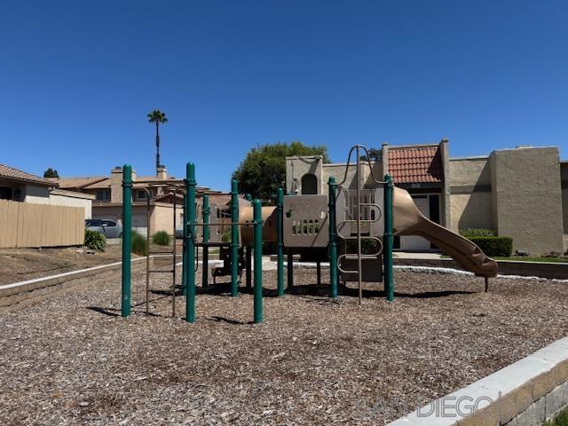 Detail Gallery Image 20 of 21 For 647  Beverly Pl., San Marcos,  CA 92078 - 2 Beds | 1/1 Baths