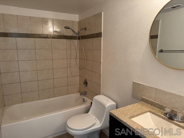 Detail Gallery Image 8 of 21 For 647  Beverly Pl., San Marcos,  CA 92078 - 2 Beds | 1/1 Baths