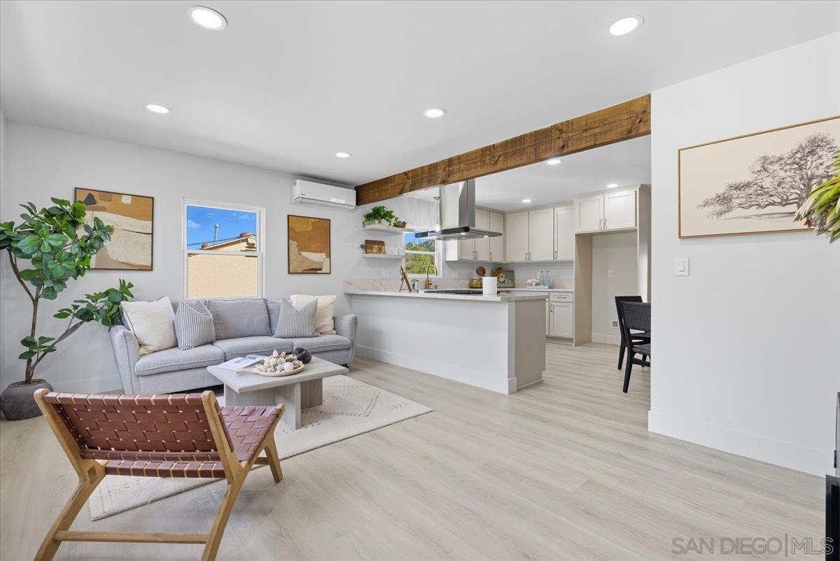 Detail Gallery Image 2 of 30 For 2039  Winnett St, San Diego,  CA 92114 - 3 Beds | 2 Baths