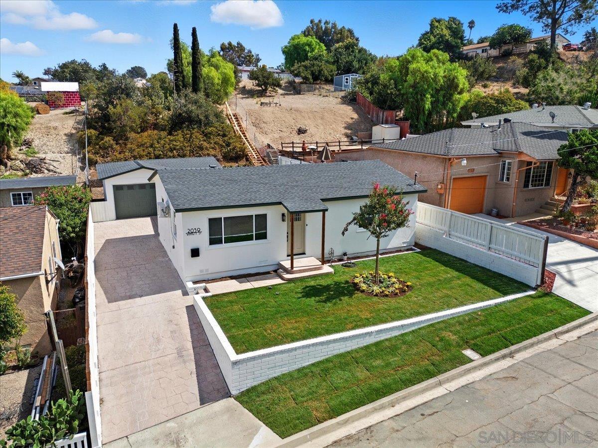 Detail Gallery Image 27 of 30 For 2039  Winnett St, San Diego,  CA 92114 - 3 Beds | 2 Baths