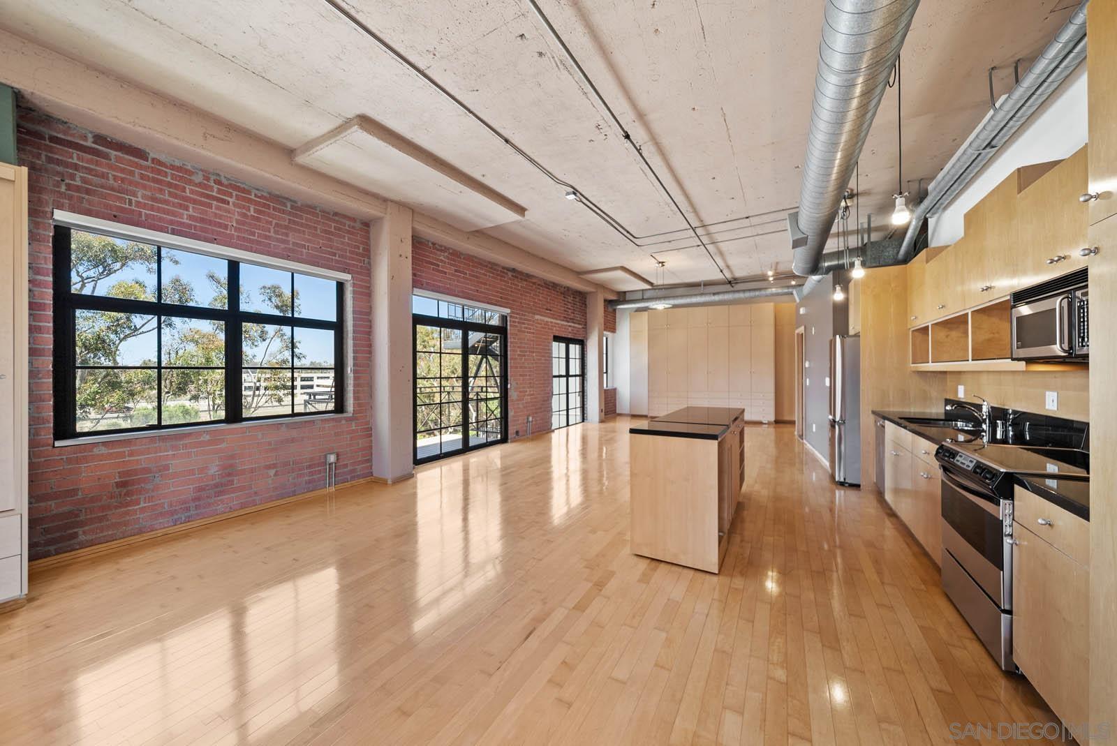 Detail Gallery Image 11 of 54 For 3940  7th Ave  #206,  San Diego,  CA 92103 - 1 Beds | 1 Baths