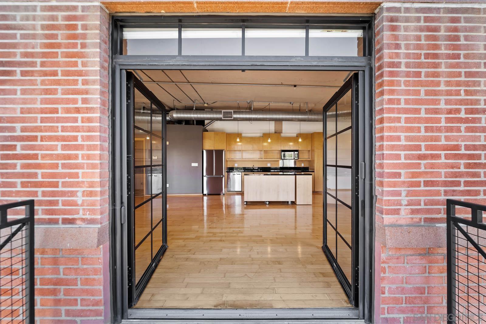 Detail Gallery Image 28 of 54 For 3940  7th Ave  #206,  San Diego,  CA 92103 - 1 Beds | 1 Baths