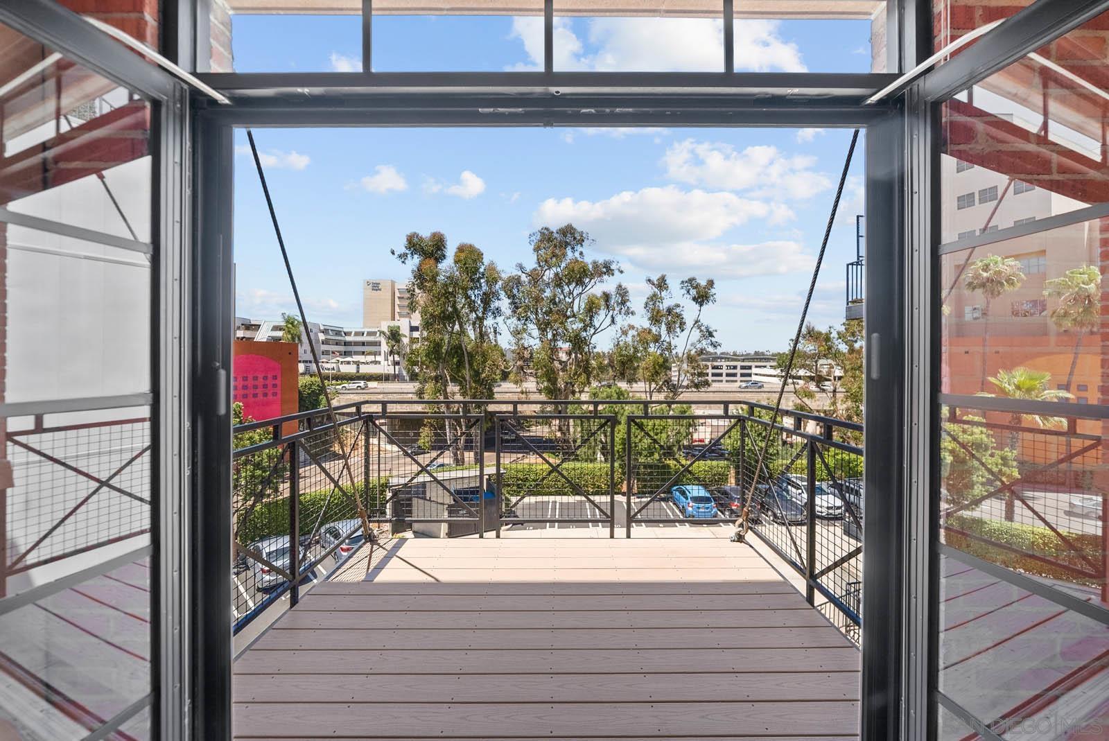 Detail Gallery Image 32 of 54 For 3940  7th Ave  #206,  San Diego,  CA 92103 - 1 Beds | 1 Baths