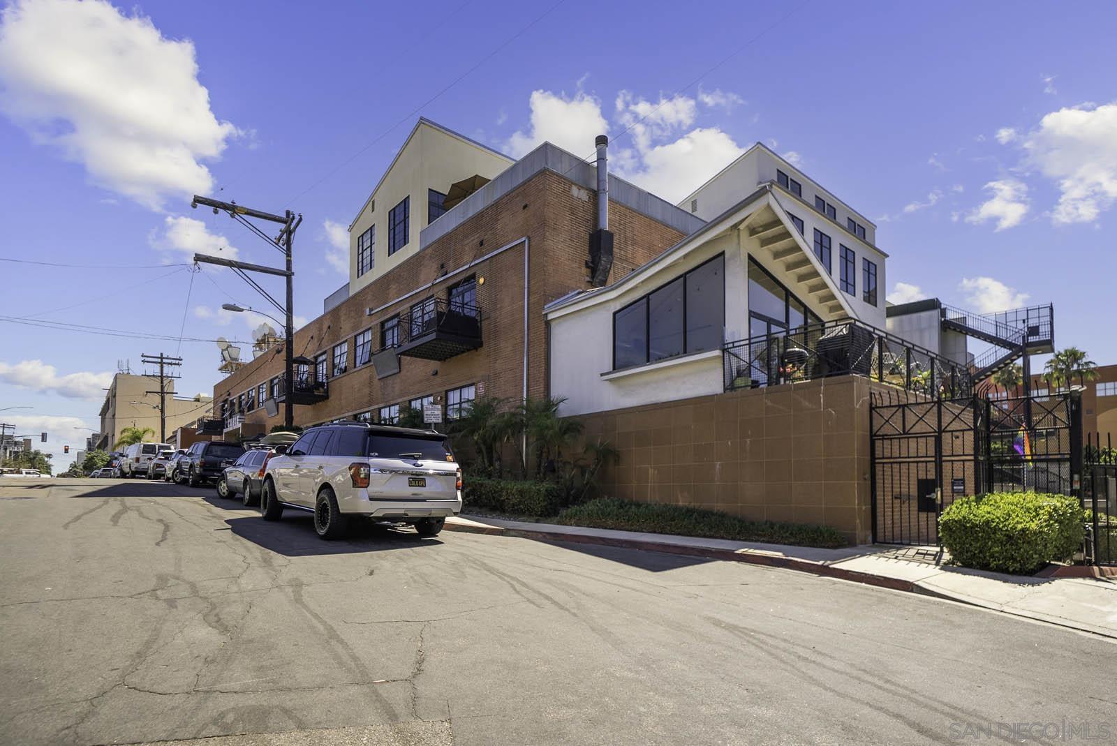 Detail Gallery Image 46 of 54 For 3940  7th Ave  #206,  San Diego,  CA 92103 - 1 Beds | 1 Baths