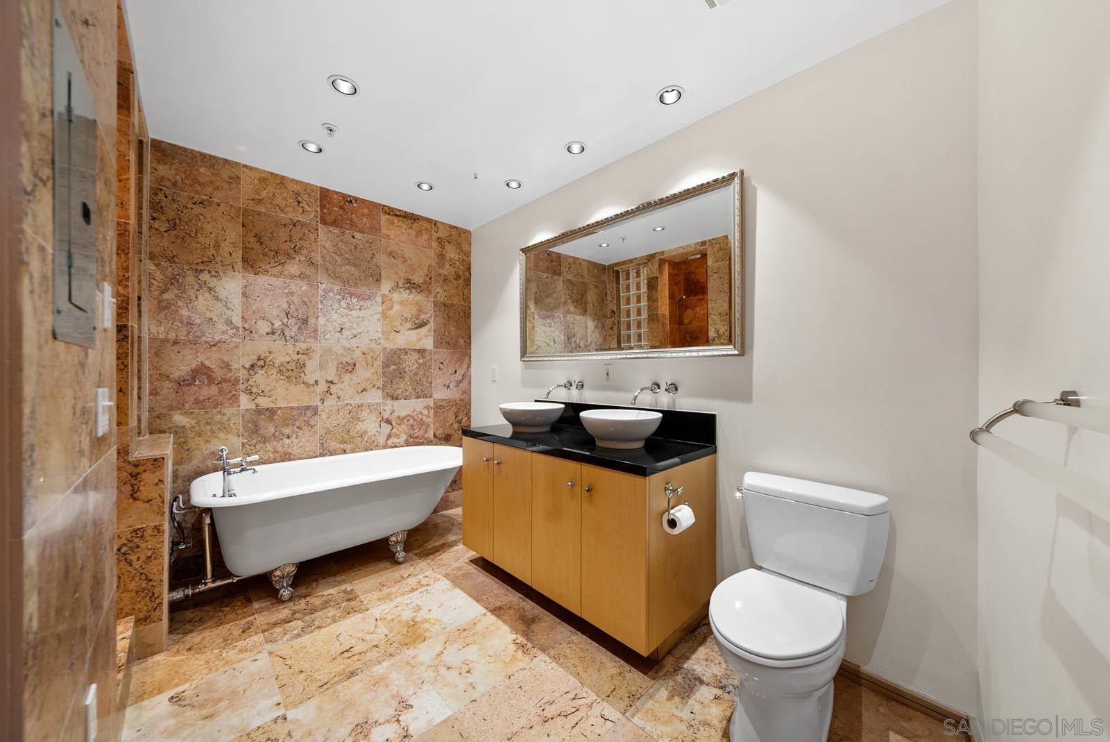 Detail Gallery Image 47 of 54 For 3940  7th Ave  #206,  San Diego,  CA 92103 - 1 Beds | 1 Baths