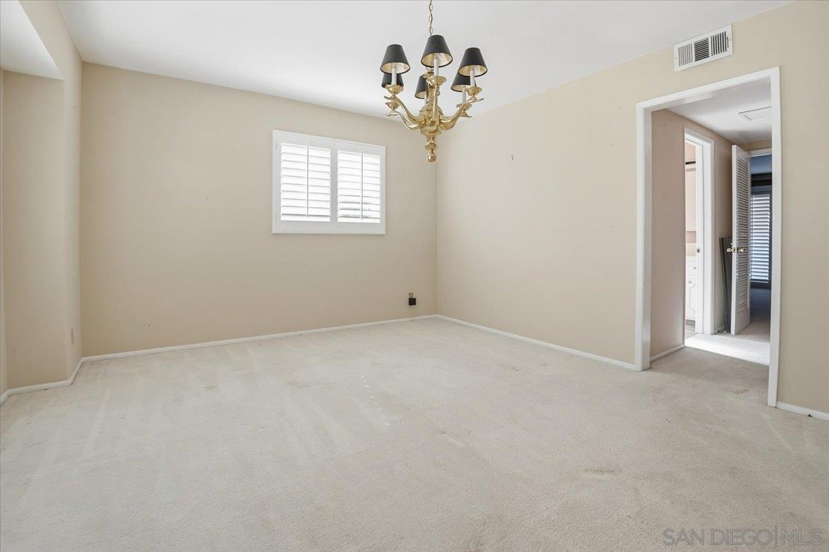 Detail Gallery Image 9 of 35 For 1262  Brittany Cross Rd, Santa Ana,  CA 92705 - 6 Beds | 4 Baths