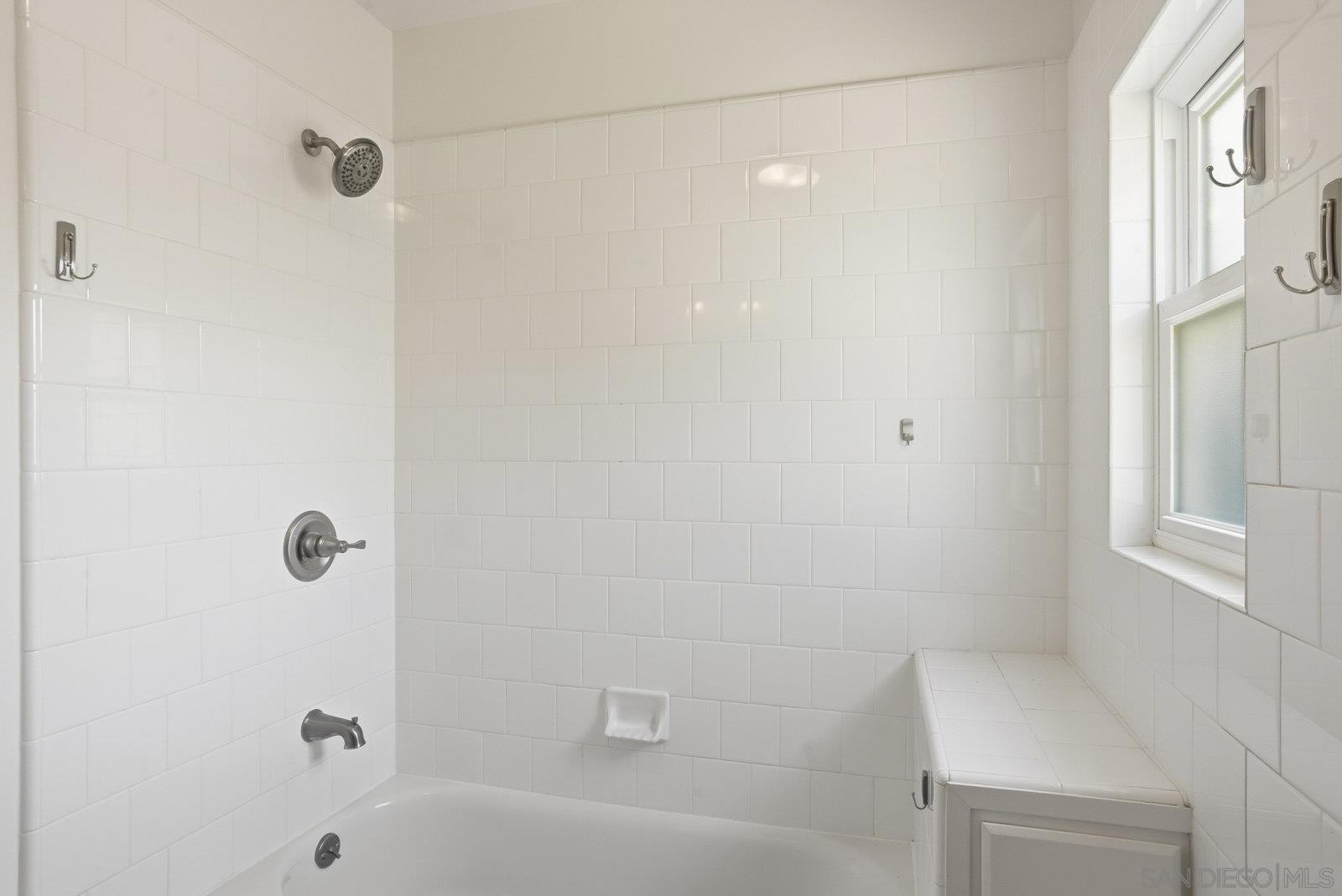 Detail Gallery Image 17 of 30 For 2717  Meade Ave, San Diego,  CA 92116 - 3 Beds | 1 Baths