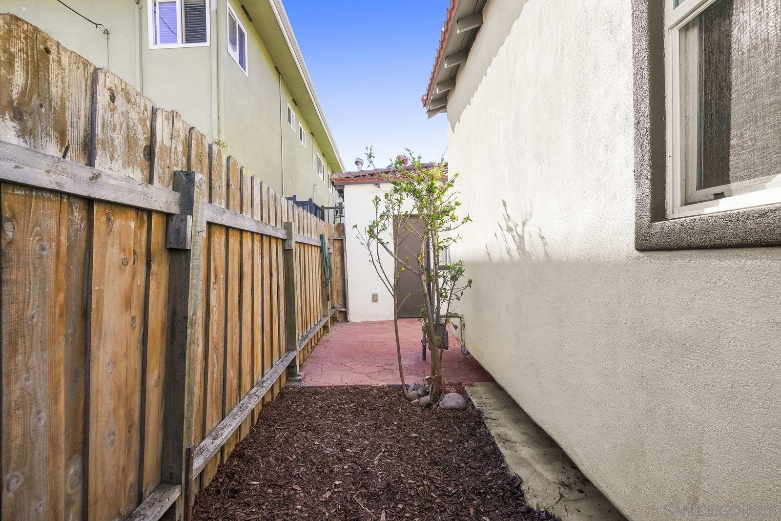 Detail Gallery Image 24 of 30 For 2717  Meade Ave, San Diego,  CA 92116 - 3 Beds | 1 Baths