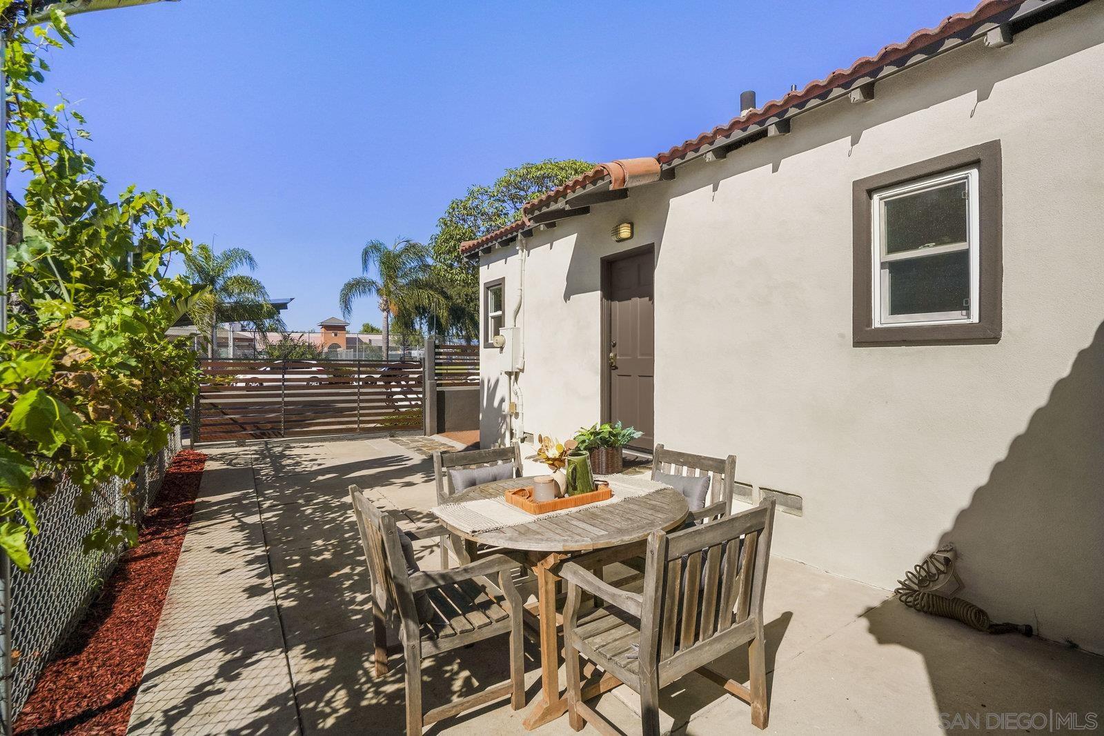 Detail Gallery Image 25 of 30 For 2717  Meade Ave, San Diego,  CA 92116 - 3 Beds | 1 Baths