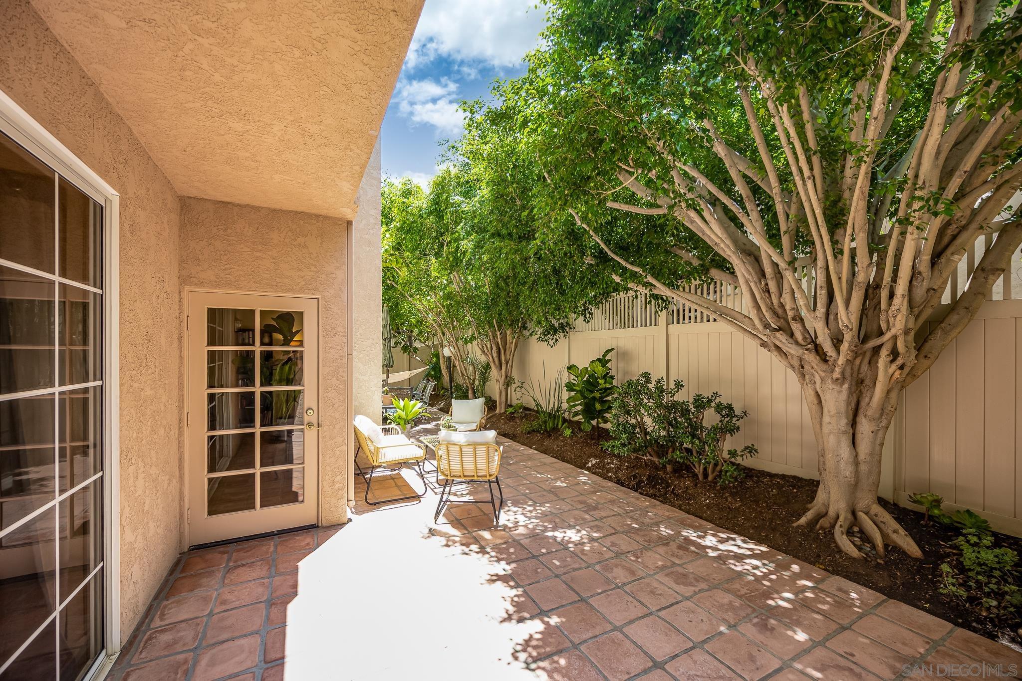 Detail Gallery Image 16 of 18 For 521  Arbor Dr  #105,  San Diego,  CA 92103 - 2 Beds | 2/1 Baths