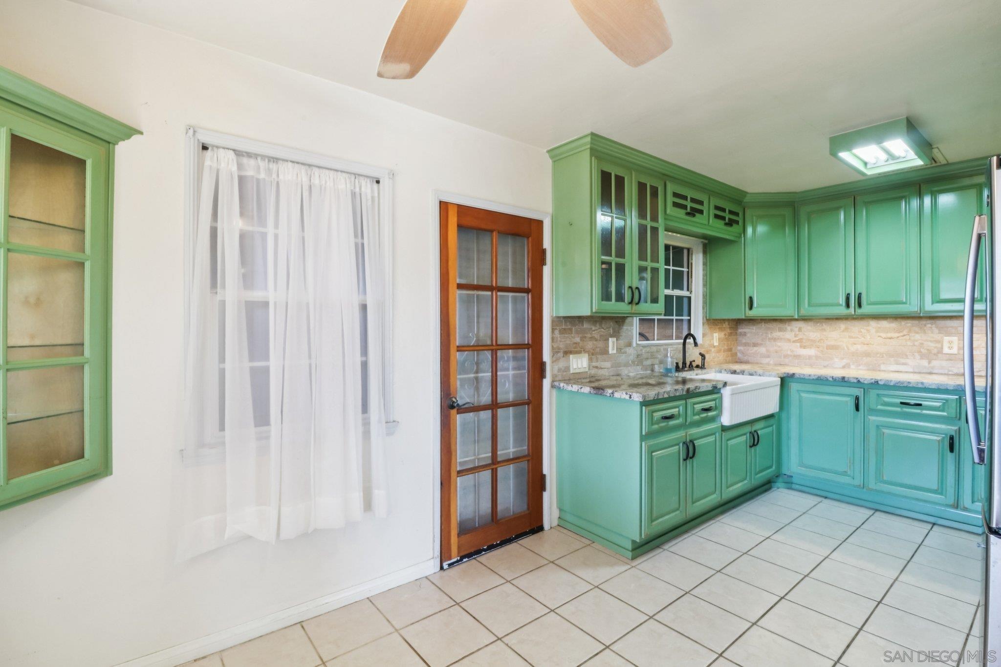 Detail Gallery Image 9 of 43 For 8800  Gardena Rd, Lakeside,  CA 92040 - 3 Beds | 3 Baths