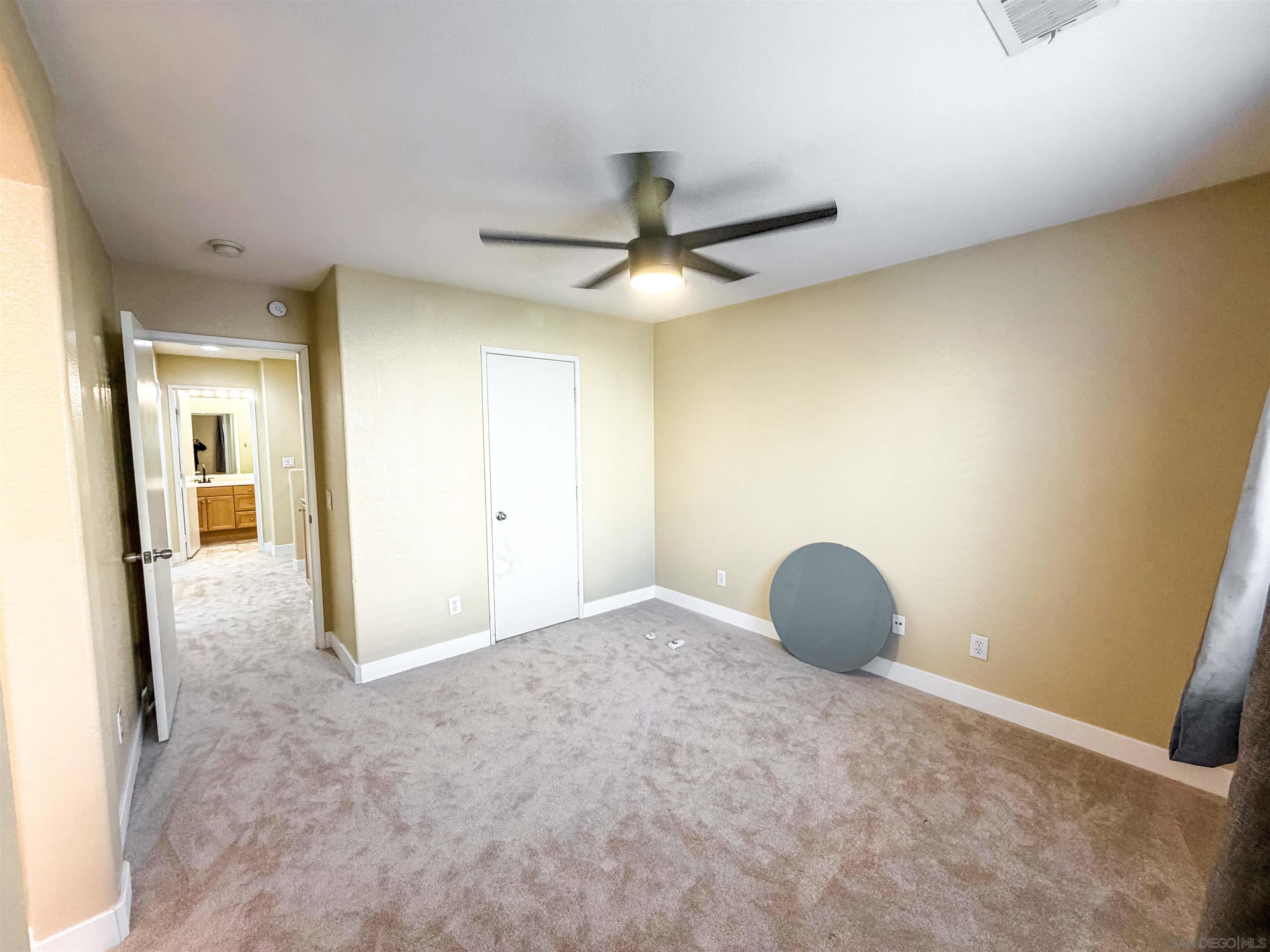 Detail Gallery Image 13 of 28 For 1431  Trouville Ln  5, Chula Vista,  CA 91913 - 3 Beds | 2/1 Baths