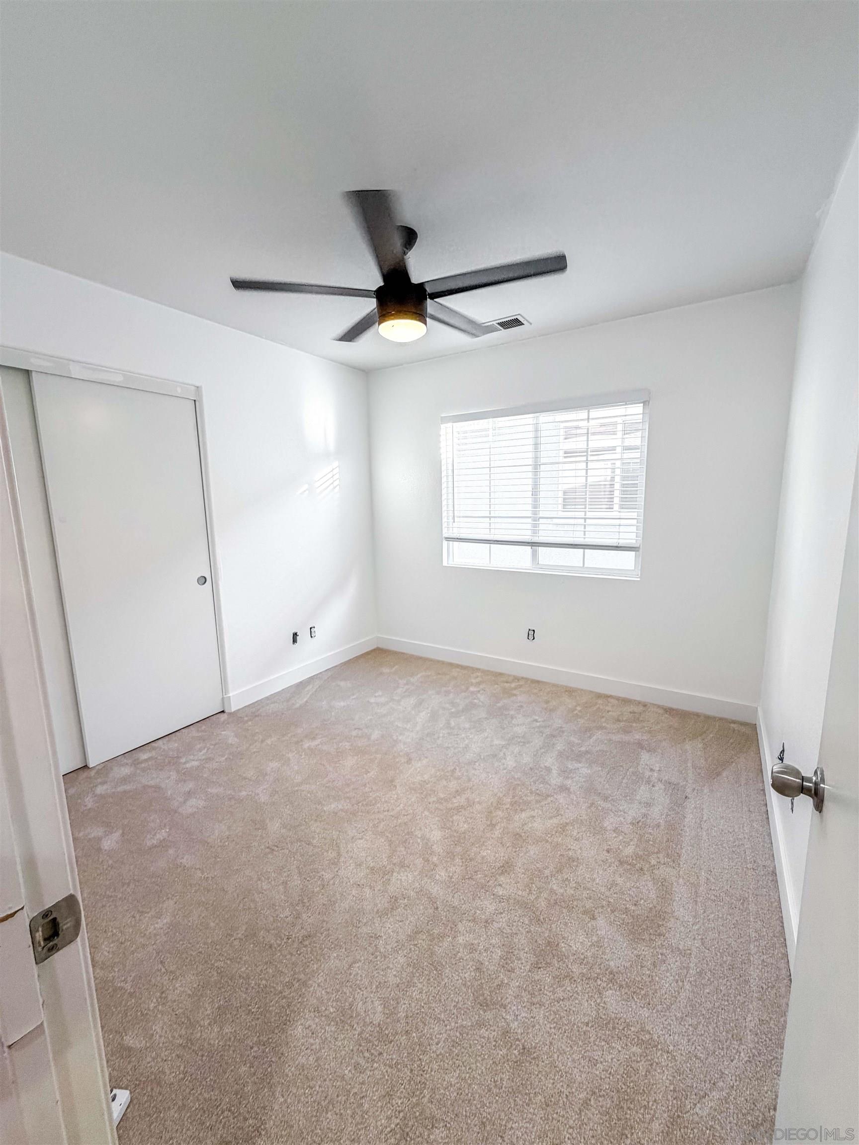 Detail Gallery Image 20 of 28 For 1431  Trouville Ln  5, Chula Vista,  CA 91913 - 3 Beds | 2/1 Baths