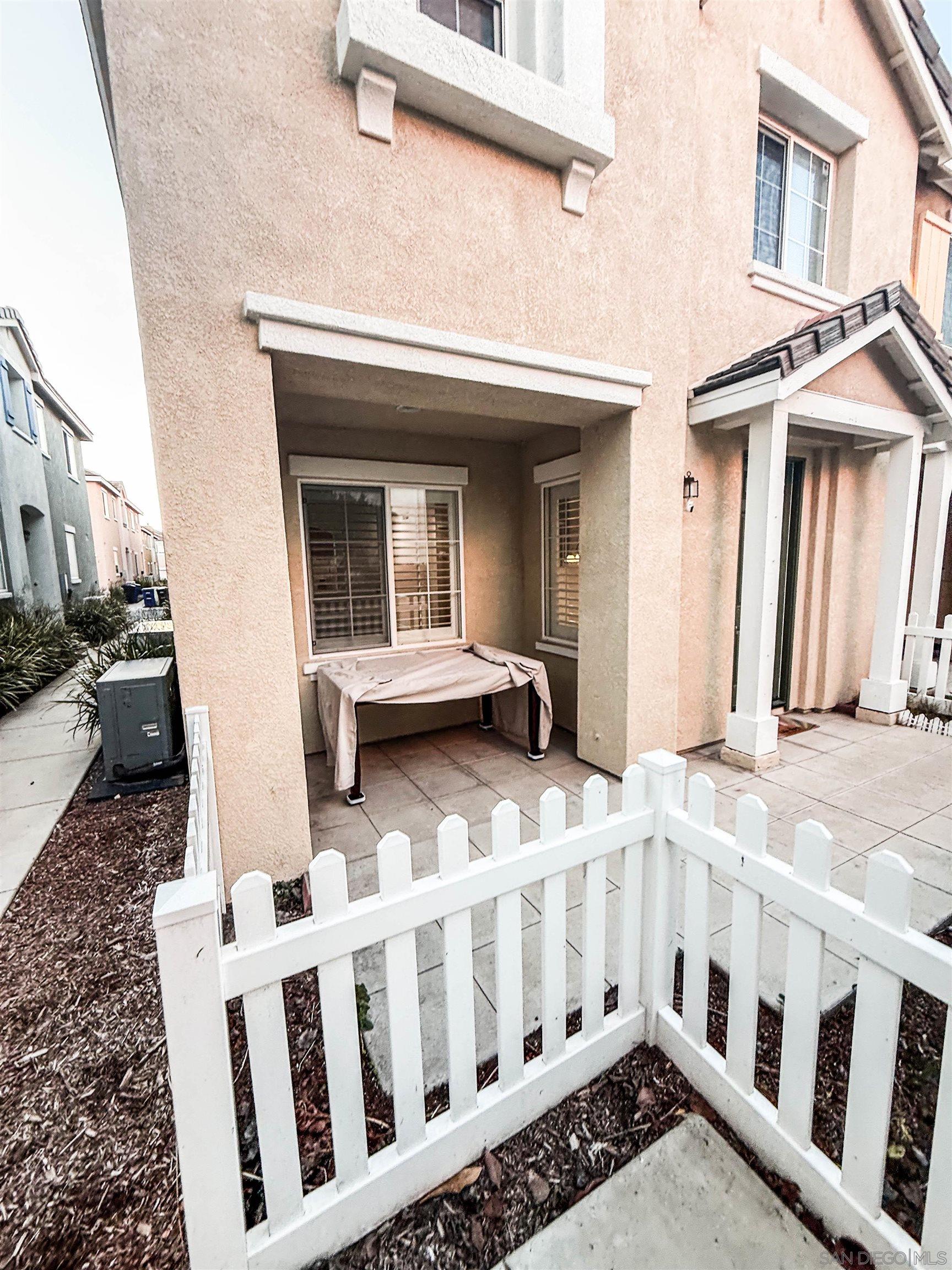 Detail Gallery Image 28 of 28 For 1431  Trouville Ln  5, Chula Vista,  CA 91913 - 3 Beds | 2/1 Baths