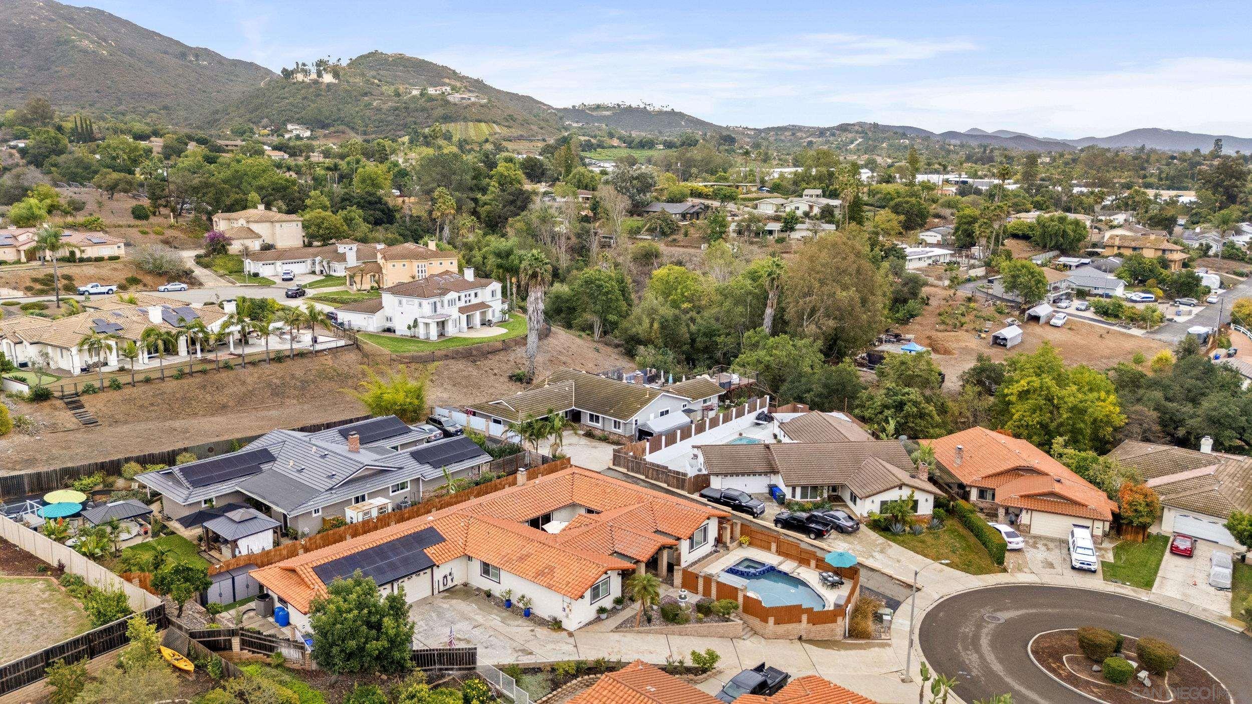 Detail Gallery Image 55 of 56 For 1918  Odell Cir, Vista,  CA 92084 - 3 Beds | 2/1 Baths