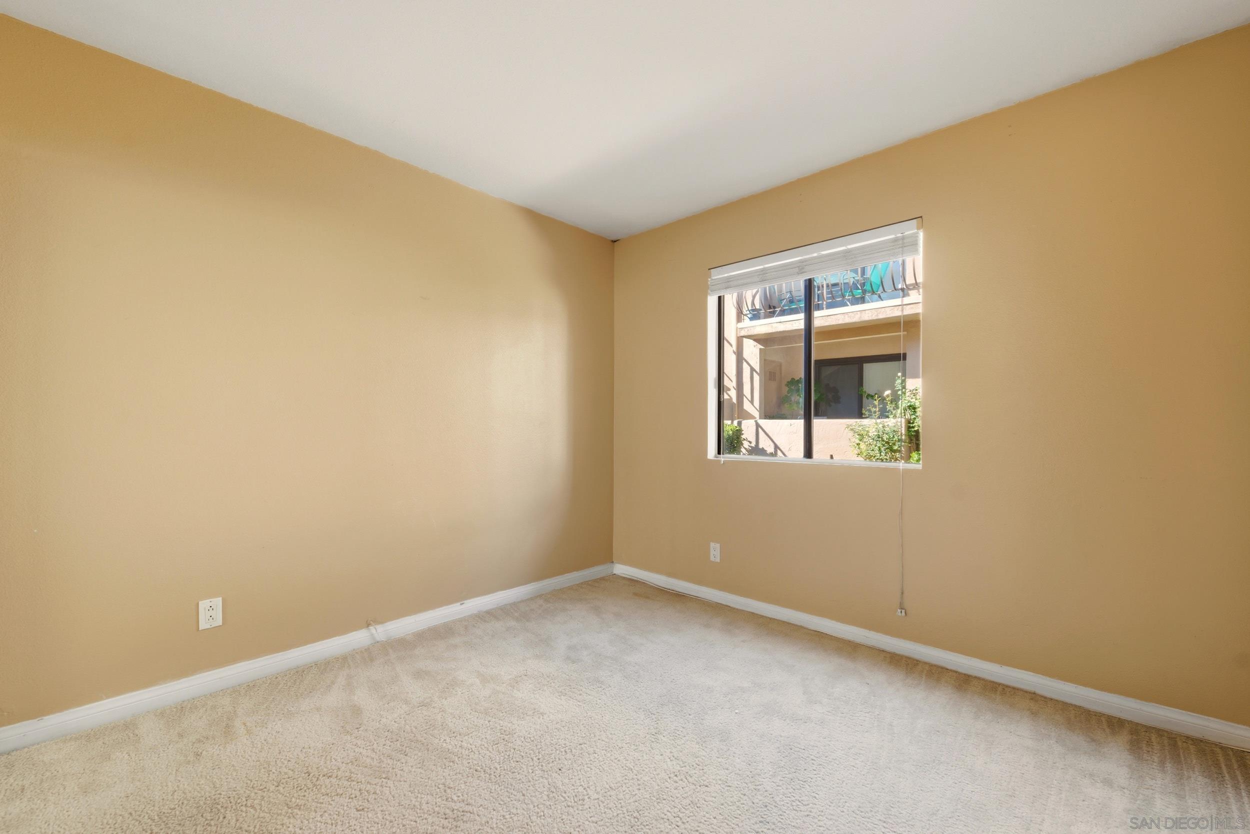 Detail Gallery Image 11 of 17 For 12190  Cuyamaca College Dr E  1411, El Cajon,  CA 92019 - 2 Beds | 2 Baths