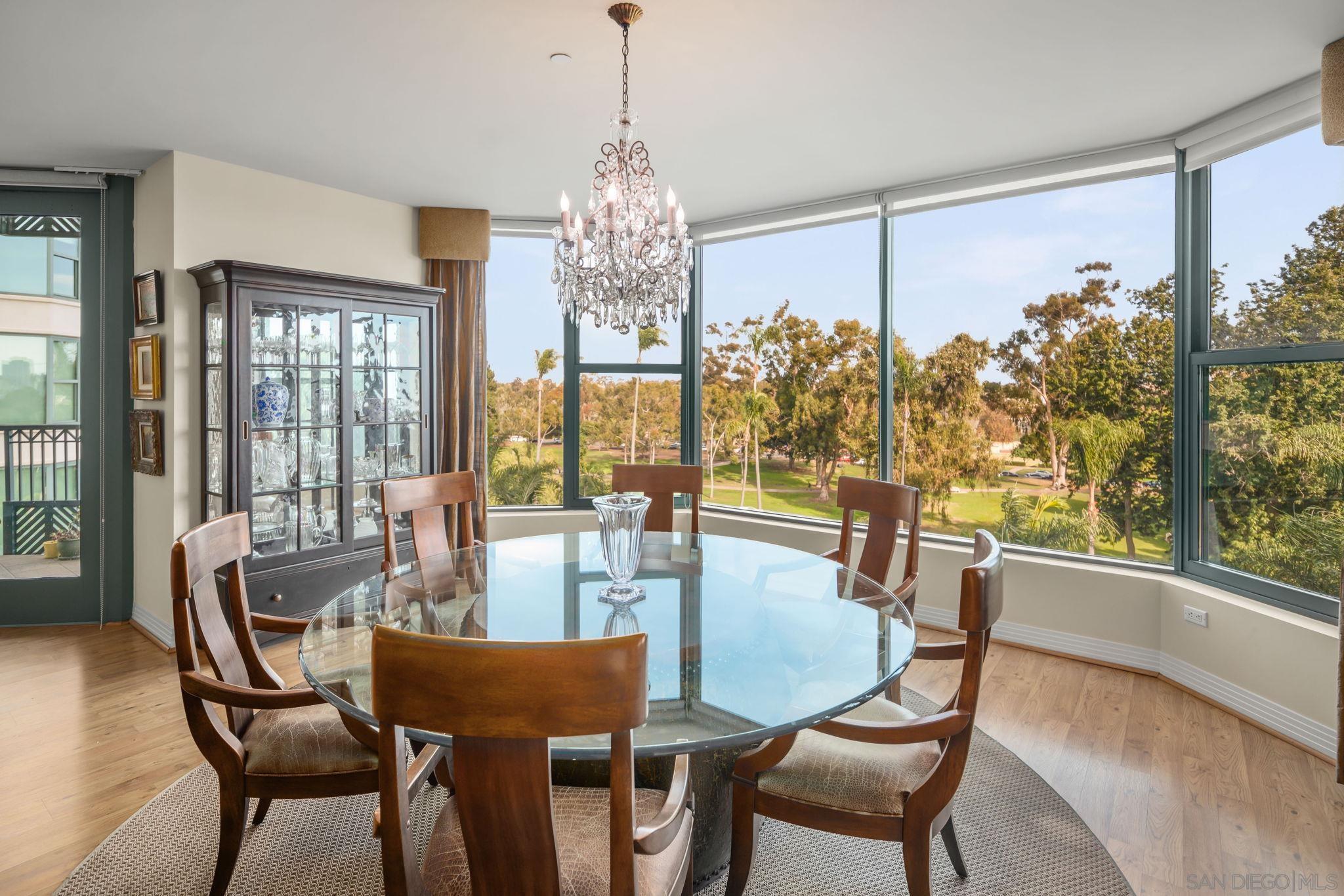 Detail Gallery Image 11 of 29 For 2500  6th Ave  #605,  San Diego,  CA 92103 - 3 Beds | 2/1 Baths