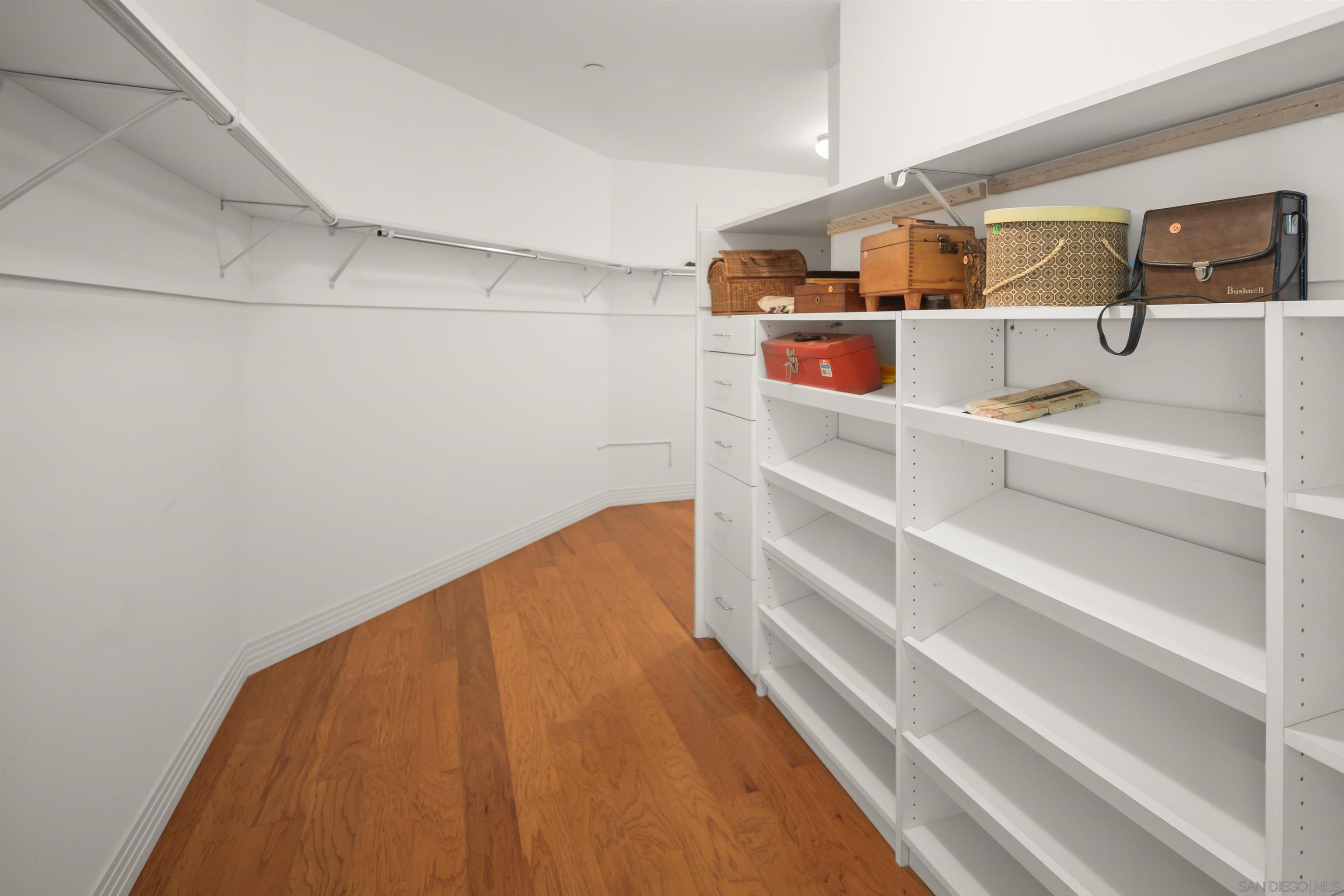 Detail Gallery Image 21 of 29 For 2500  6th Ave  #605,  San Diego,  CA 92103 - 3 Beds | 2/1 Baths