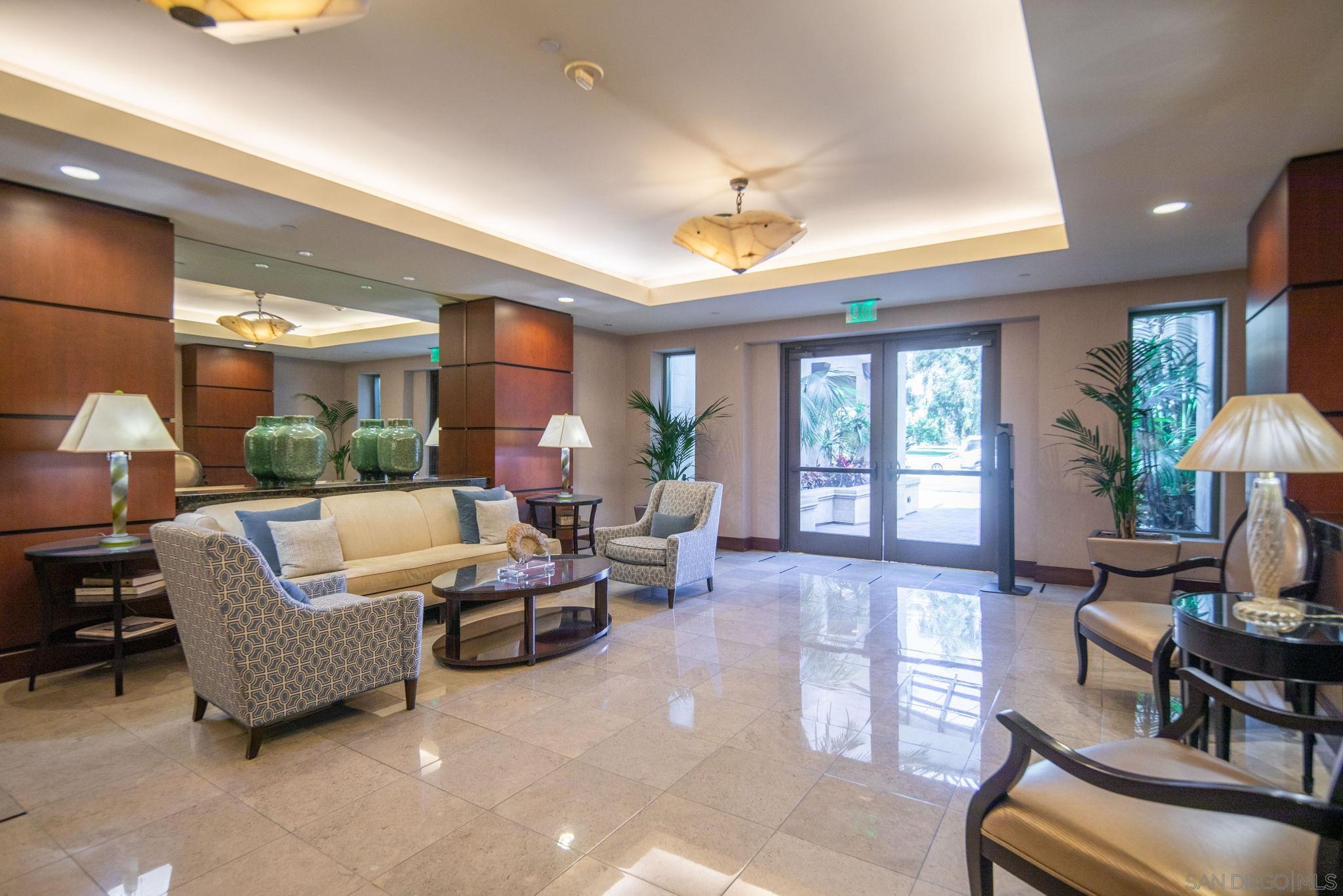 Detail Gallery Image 4 of 29 For 2500  6th Ave  #605,  San Diego,  CA 92103 - 3 Beds | 2/1 Baths