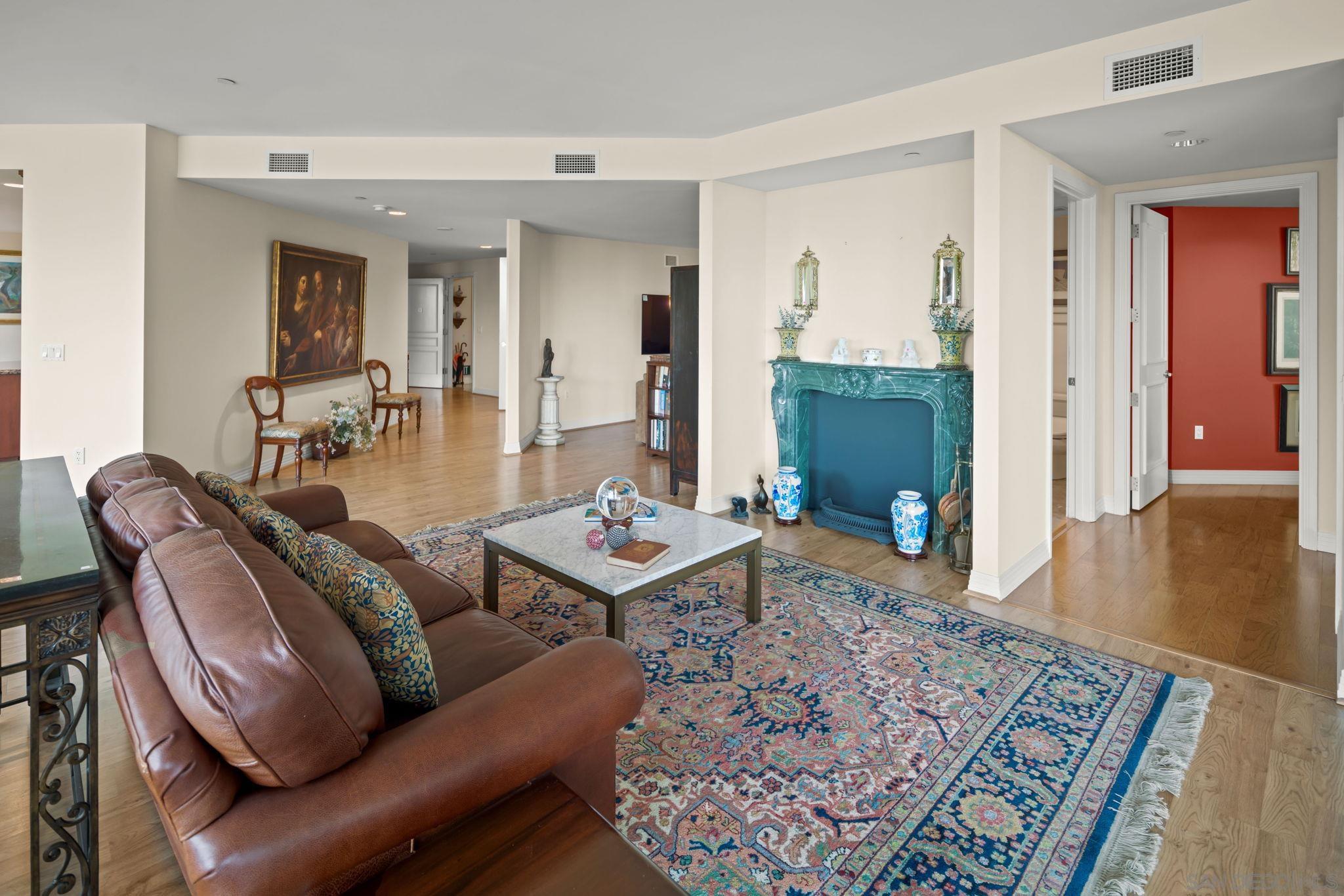 Detail Gallery Image 9 of 29 For 2500  6th Ave  #605,  San Diego,  CA 92103 - 3 Beds | 2/1 Baths