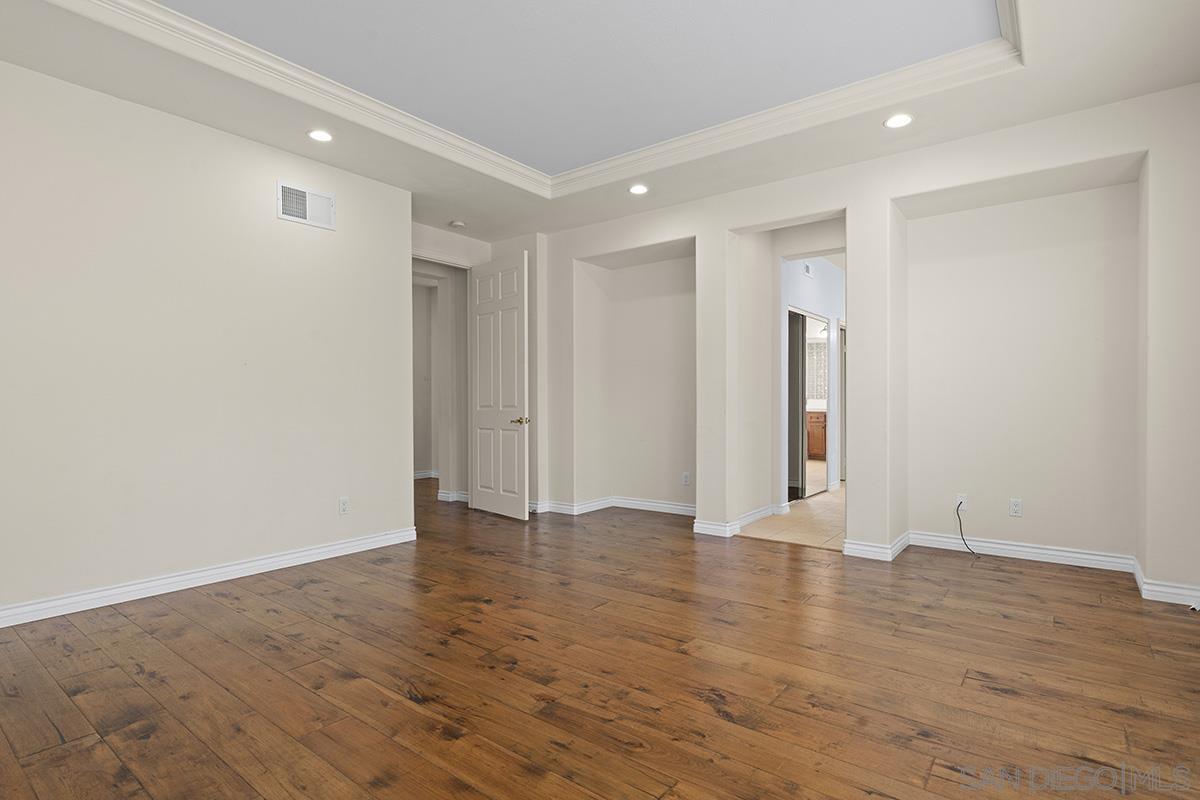 Detail Gallery Image 37 of 65 For 4418  Shorepointe Way, San Diego,  CA 92130 - 5 Beds | 3 Baths