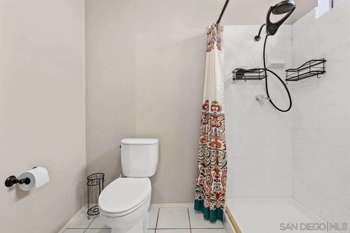 Detail Gallery Image 17 of 25 For 23823  Green Haven Ln, Ramona,  CA 92065 - 3 Beds | 3 Baths