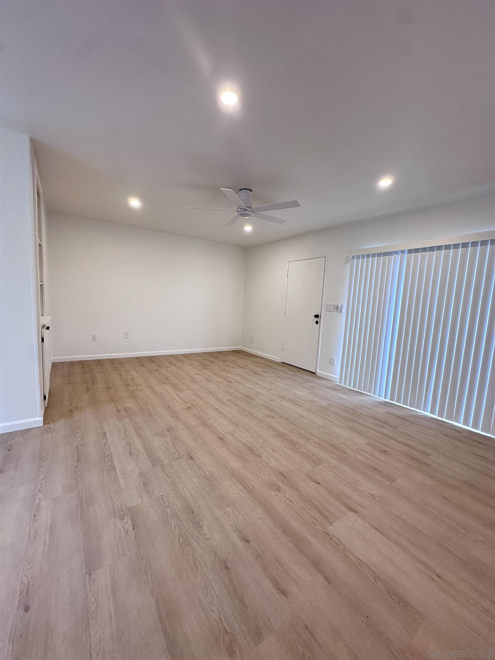 Detail Gallery Image 10 of 12 For 930 B  Avenue  20, National City,  CA 91950 - 2 Beds | 1 Baths