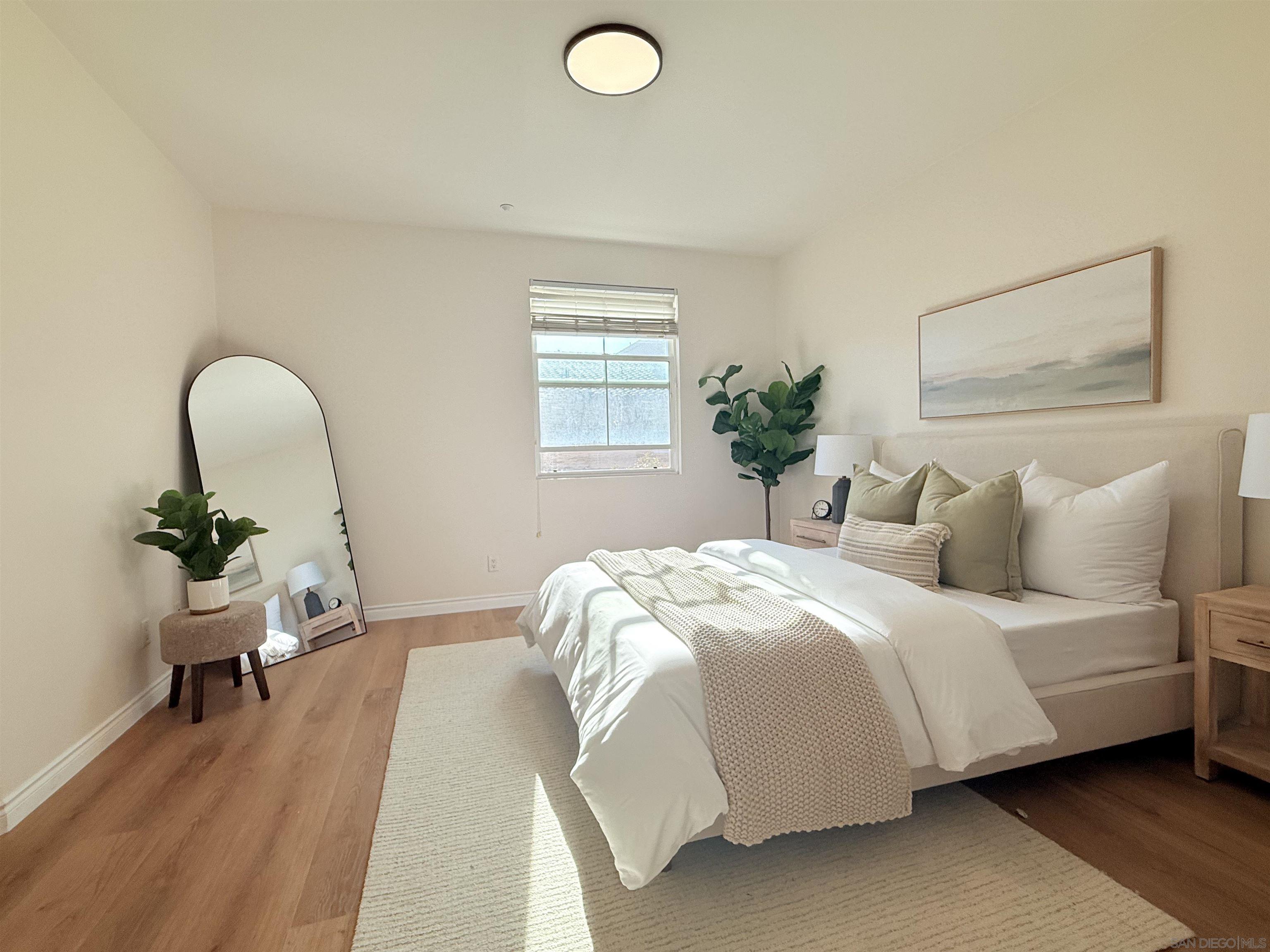 Detail Gallery Image 12 of 30 For 17070  Calle Trevino  #5,  San Diego,  CA 92127 - 3 Beds | 2/1 Baths