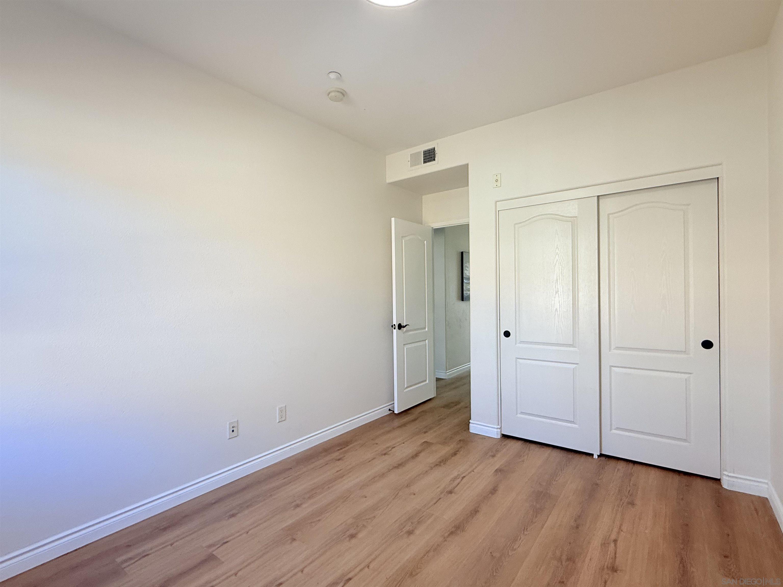 Detail Gallery Image 18 of 30 For 17070  Calle Trevino  #5,  San Diego,  CA 92127 - 3 Beds | 2/1 Baths