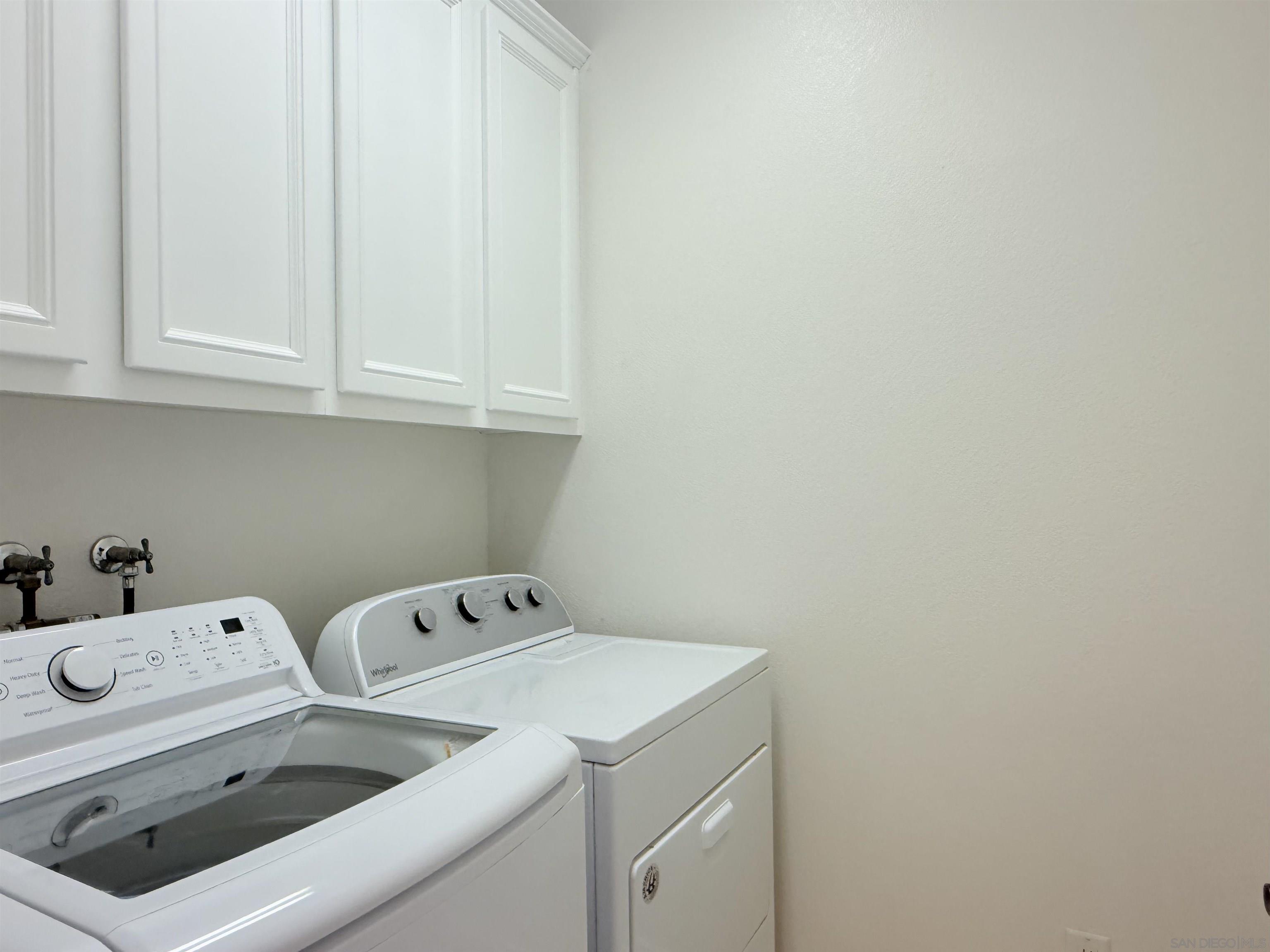 Detail Gallery Image 20 of 30 For 17070  Calle Trevino  #5,  San Diego,  CA 92127 - 3 Beds | 2/1 Baths