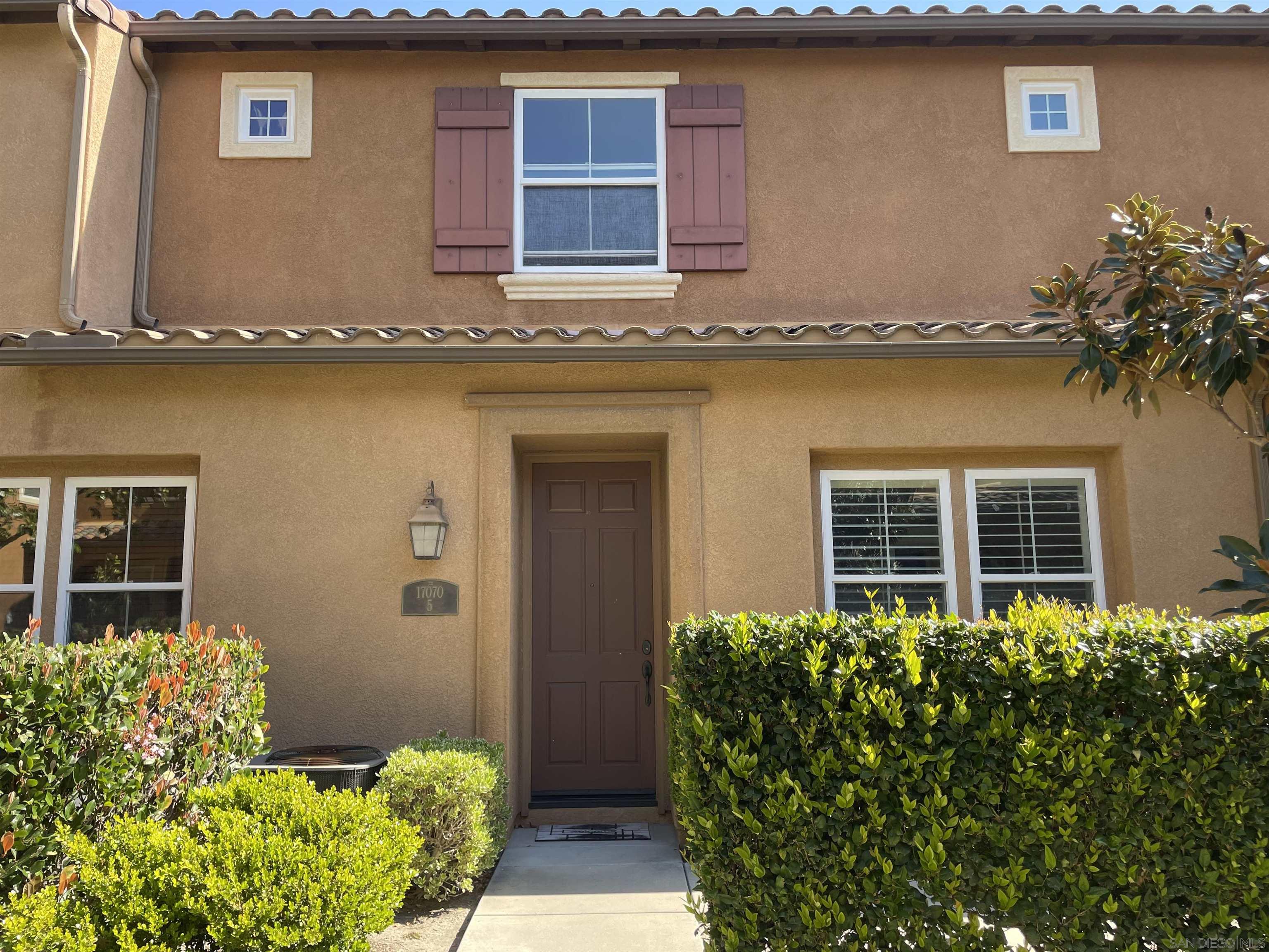 Detail Gallery Image 23 of 30 For 17070  Calle Trevino  #5,  San Diego,  CA 92127 - 3 Beds | 2/1 Baths