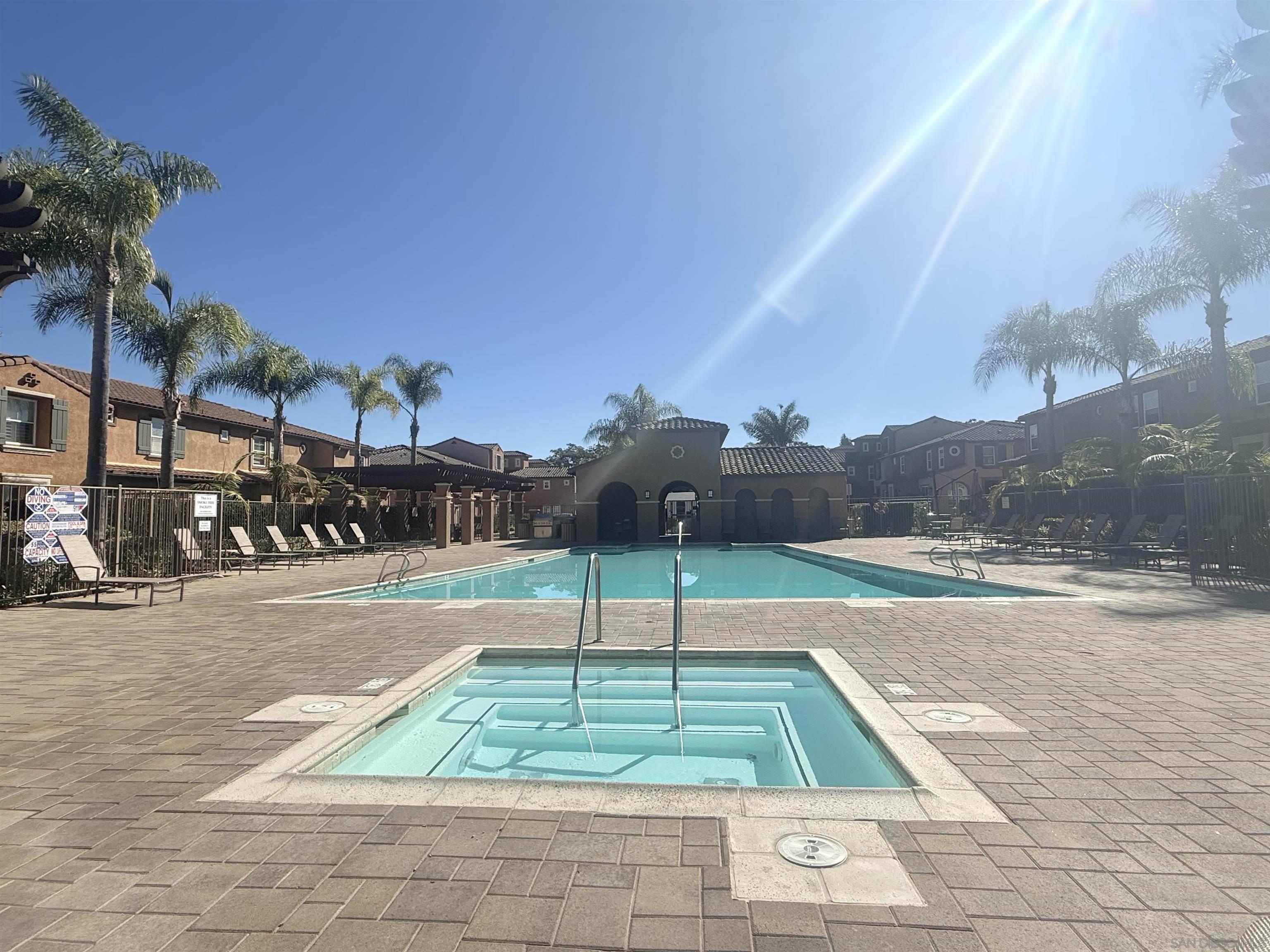 Detail Gallery Image 25 of 30 For 17070  Calle Trevino  #5,  San Diego,  CA 92127 - 3 Beds | 2/1 Baths