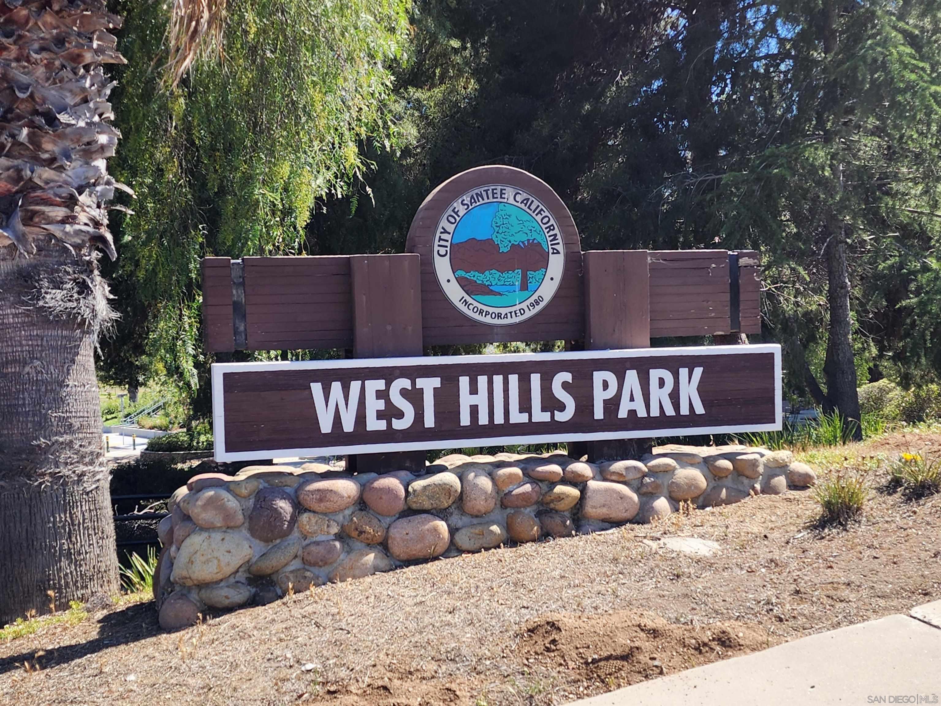 Detail Gallery Image 34 of 43 For 8427  Amino Dr, Santee,  CA 92071 - 4 Beds | 3 Baths