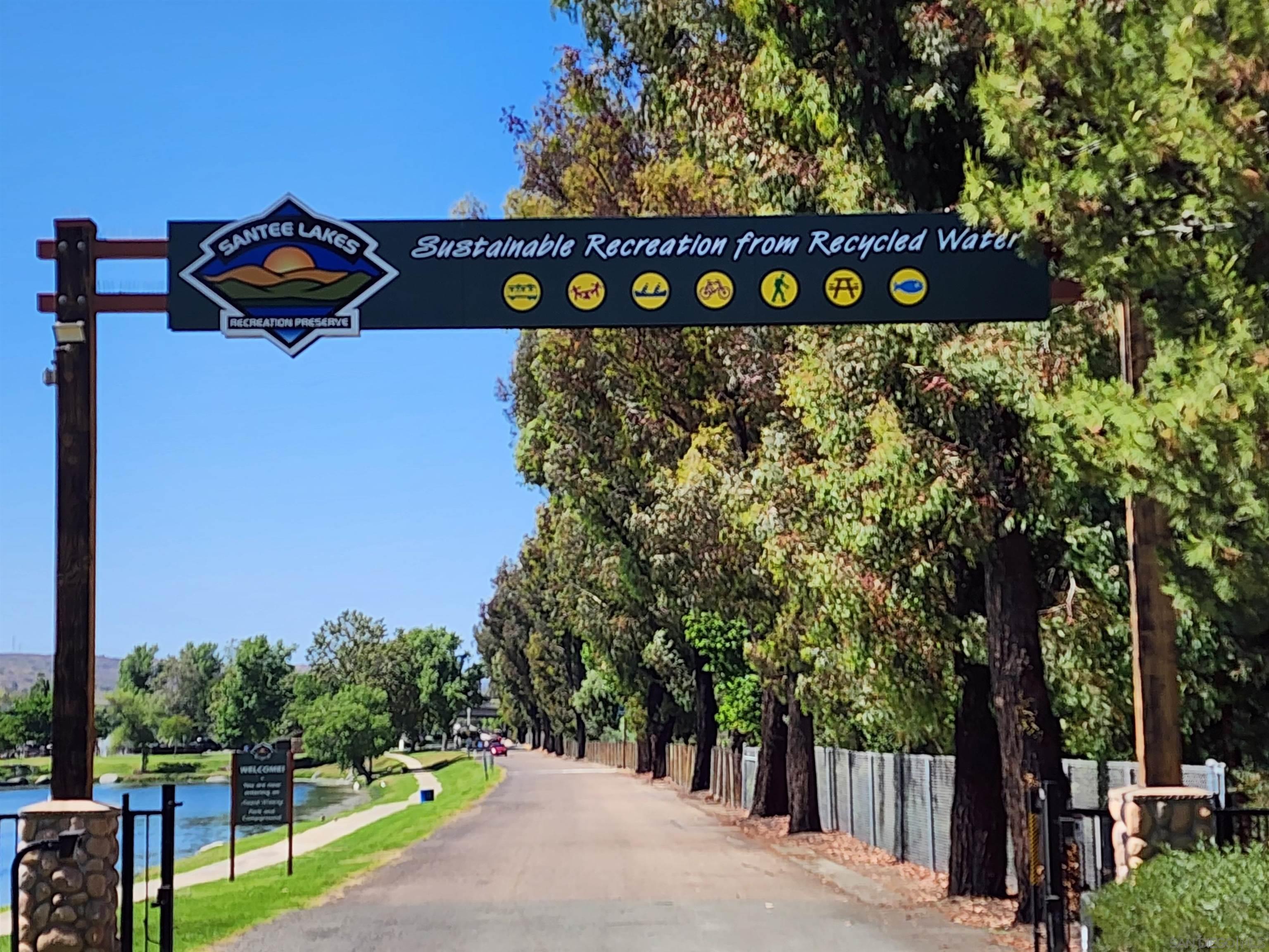 Detail Gallery Image 38 of 43 For 8427  Amino Dr, Santee,  CA 92071 - 4 Beds | 3 Baths