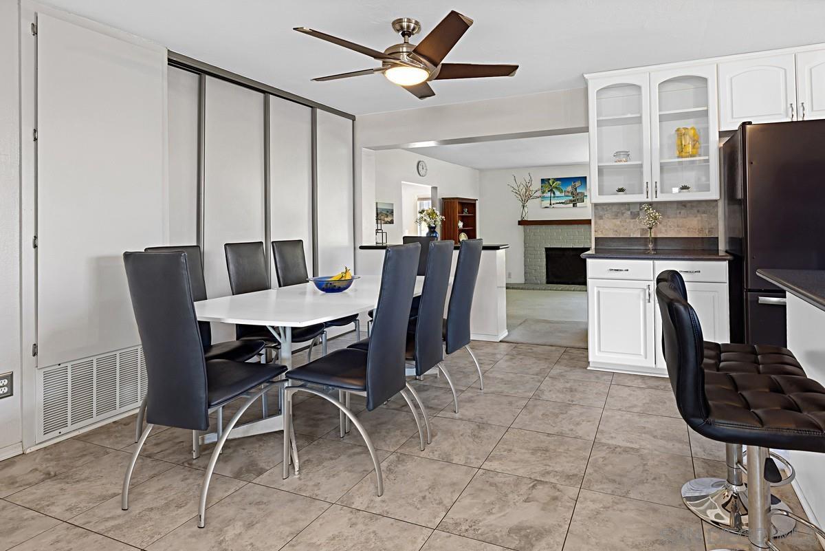 Detail Gallery Image 7 of 43 For 8427  Amino Dr, Santee,  CA 92071 - 4 Beds | 3 Baths