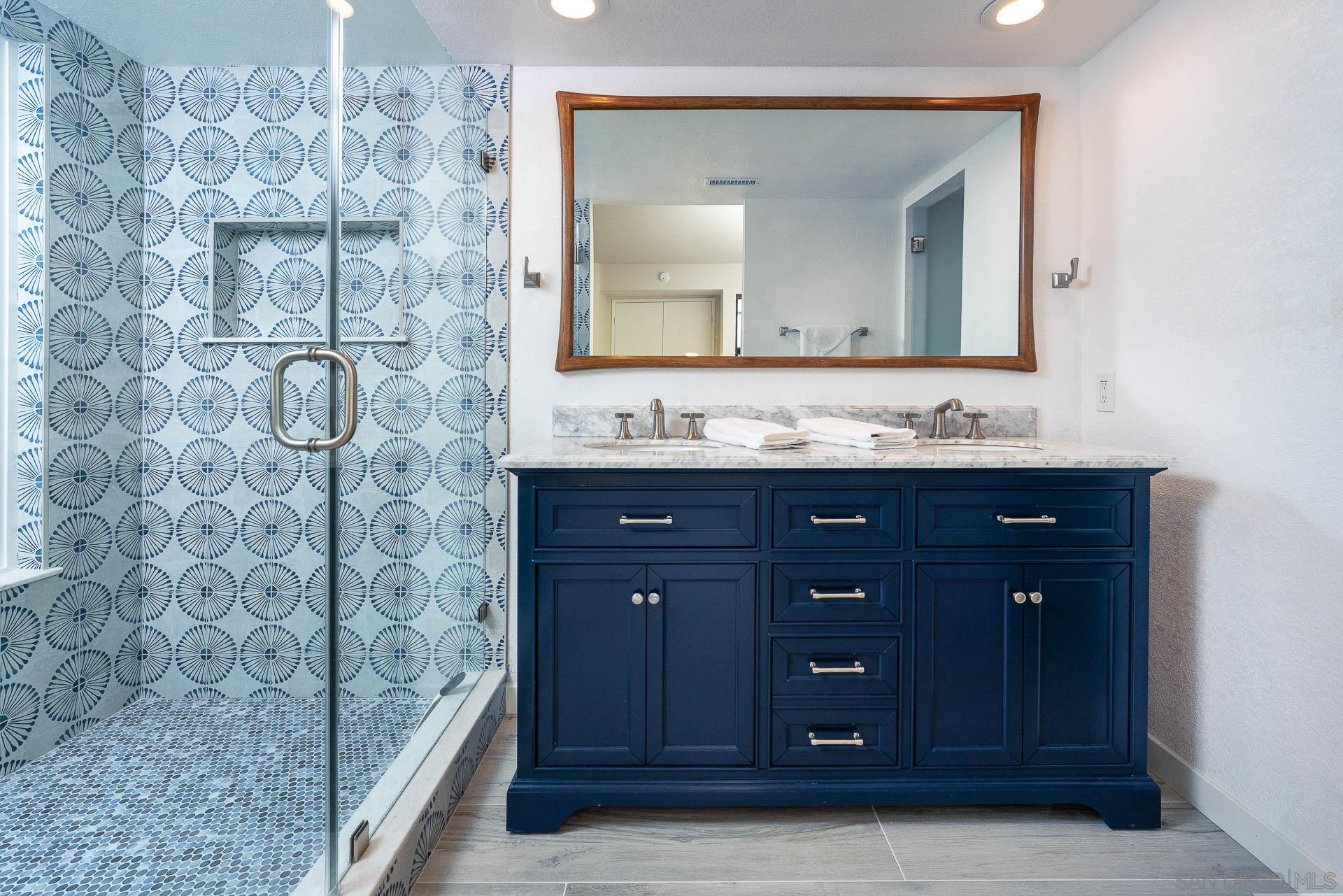 Detail Gallery Image 21 of 61 For 1060  America Way, Del Mar,  CA 92014 - 2 Beds | 2/1 Baths