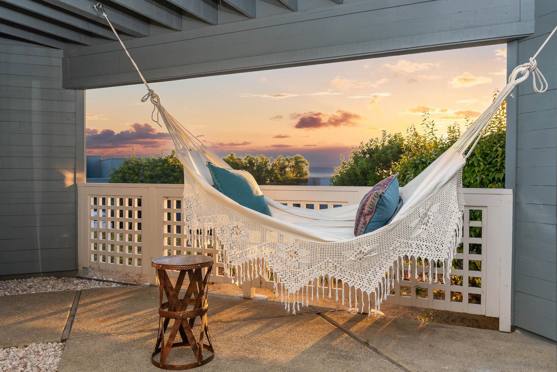 Detail Gallery Image 23 of 61 For 1060  America Way, Del Mar,  CA 92014 - 2 Beds | 2/1 Baths