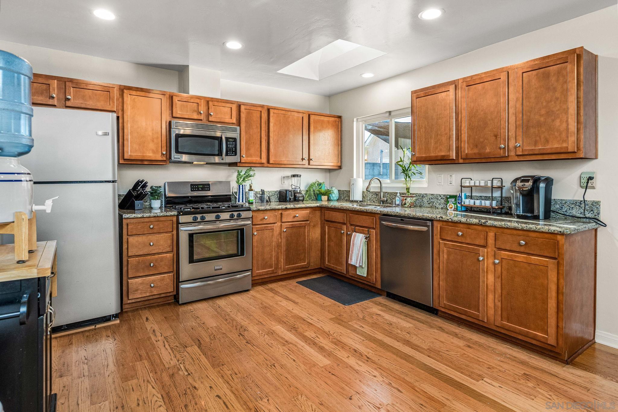 Detail Gallery Image 7 of 28 For 1440  Wilson Ave, Escondido,  CA 92027 - 3 Beds | 2 Baths