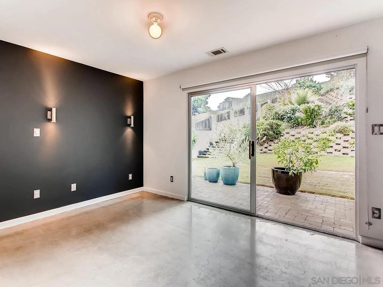 Detail Gallery Image 15 of 15 For 6428  Shirehall Dr, San Diego,  CA 92111 - 4 Beds | 3 Baths