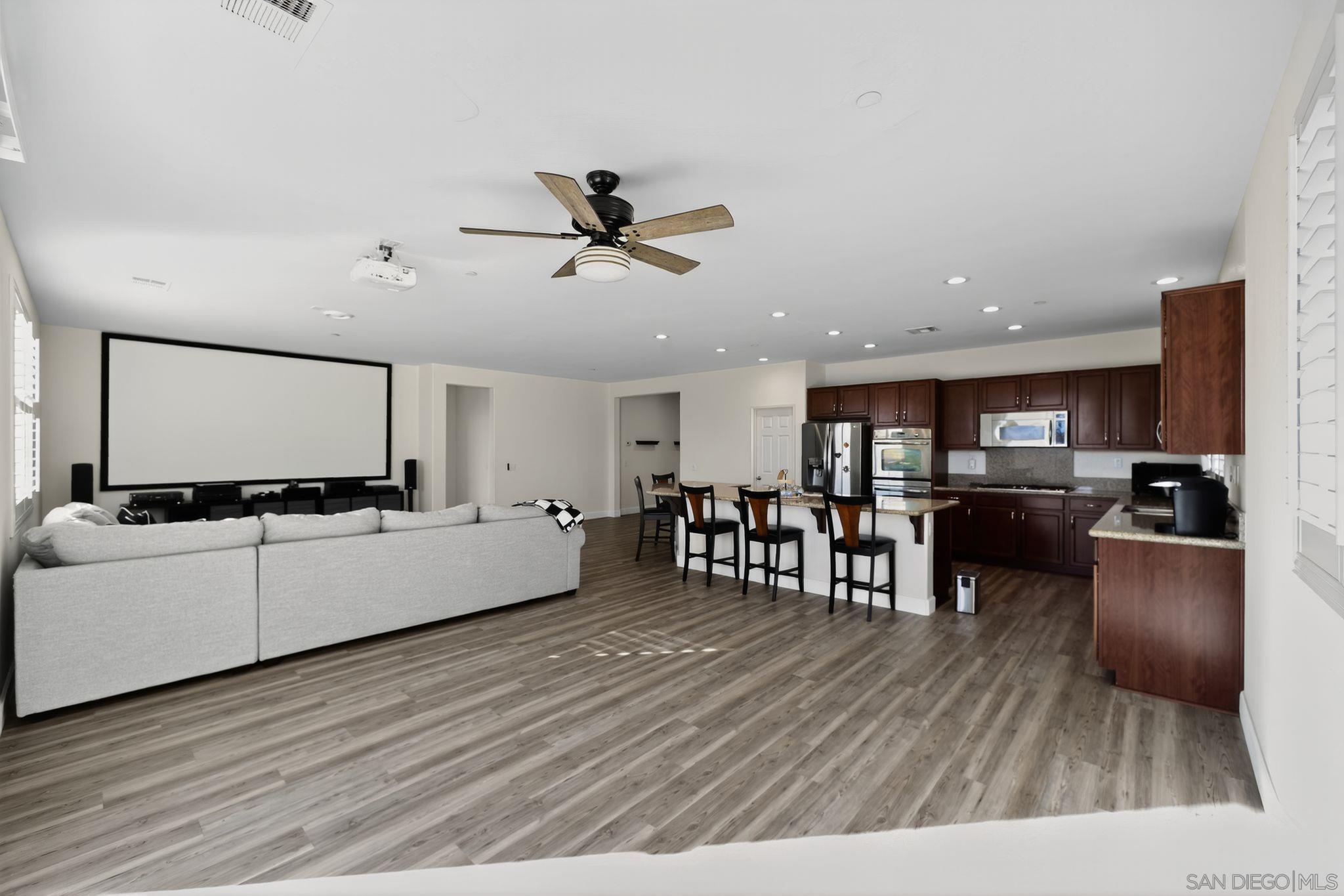 Detail Gallery Image 2 of 26 For 31818   Ruxton Street, Menifee,  CA 92584 - 4 Beds | 3/1 Baths